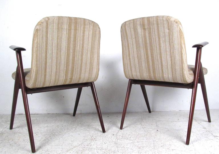 Upholstery Six Mid-Century Modern Italian Dining Chairs For Sale
