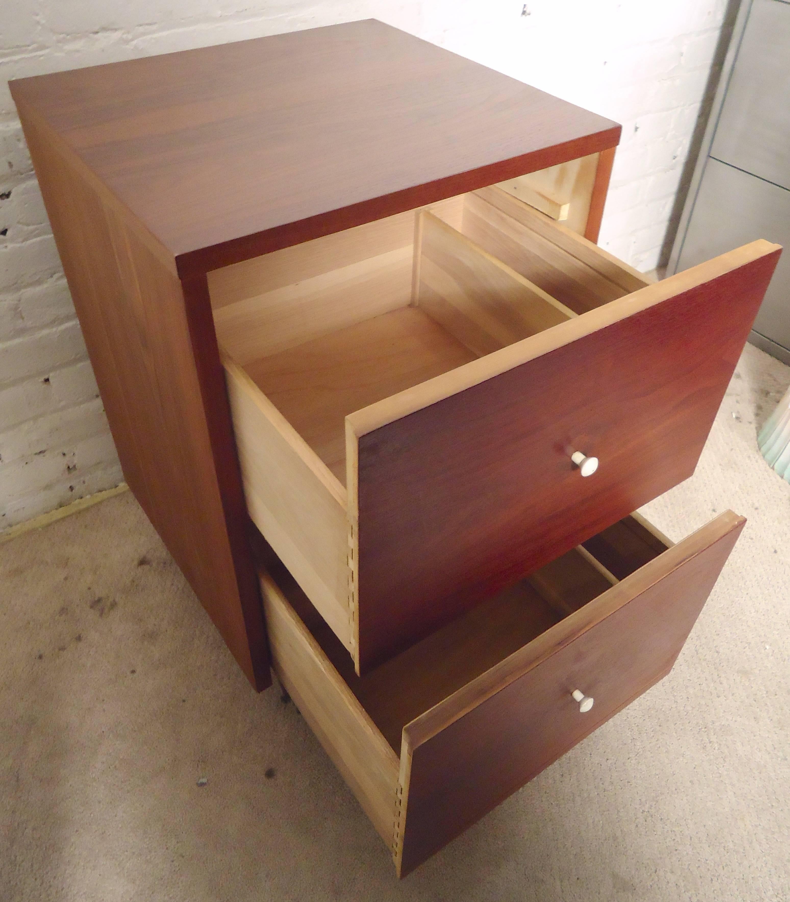 Petite Mid-Century Modern Side Cabinet 1