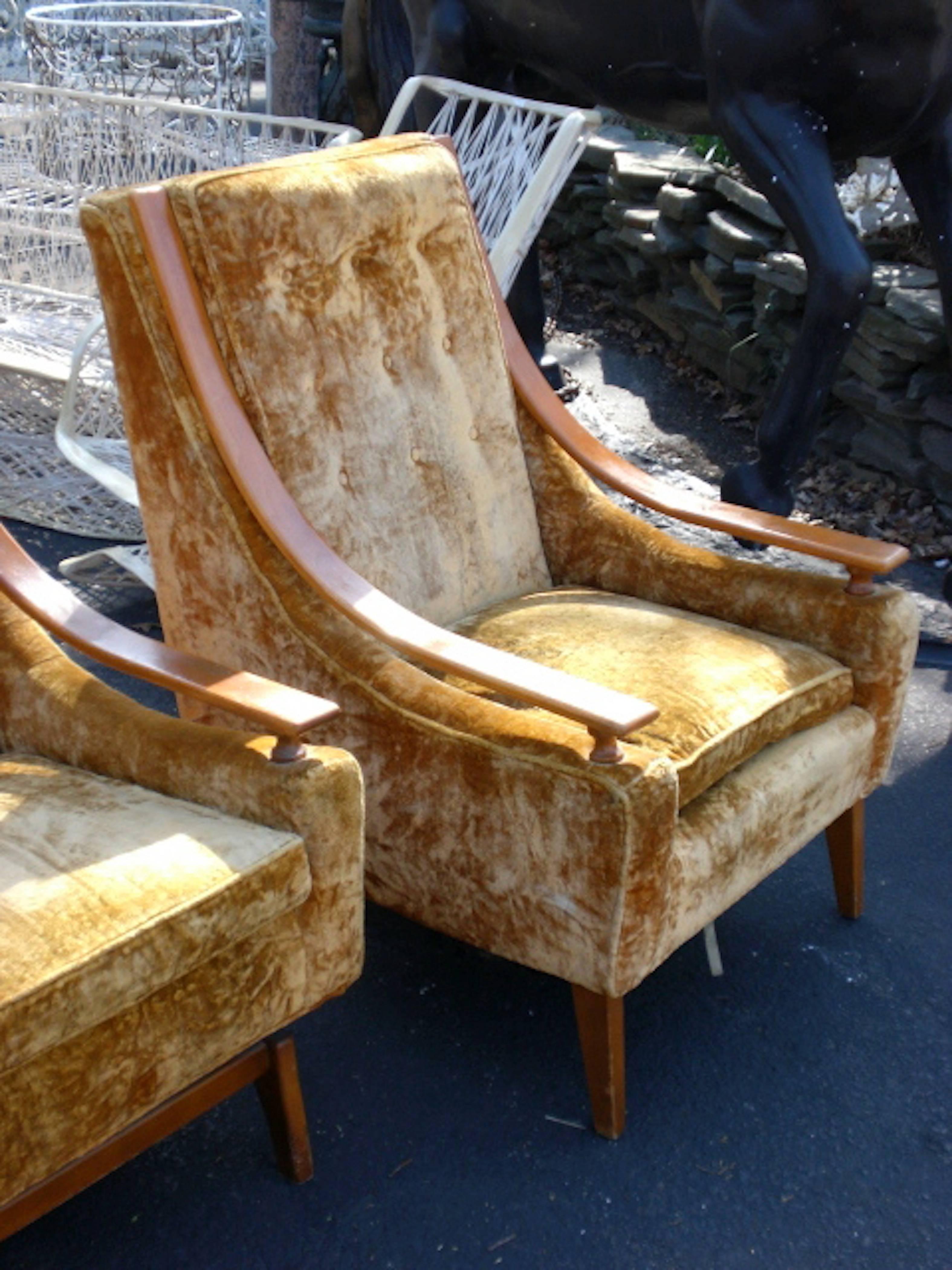 Mid-Century Tall Back Chairs In Good Condition For Sale In Brooklyn, NY