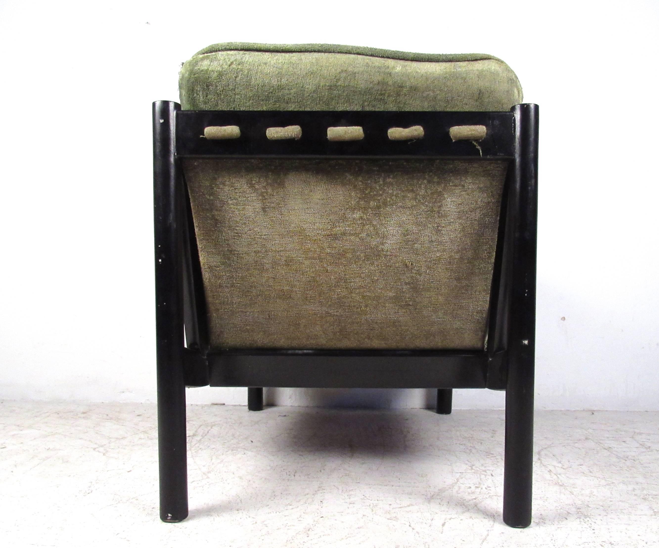 Late 20th Century Mid-Century Modern Tufted Side Chair