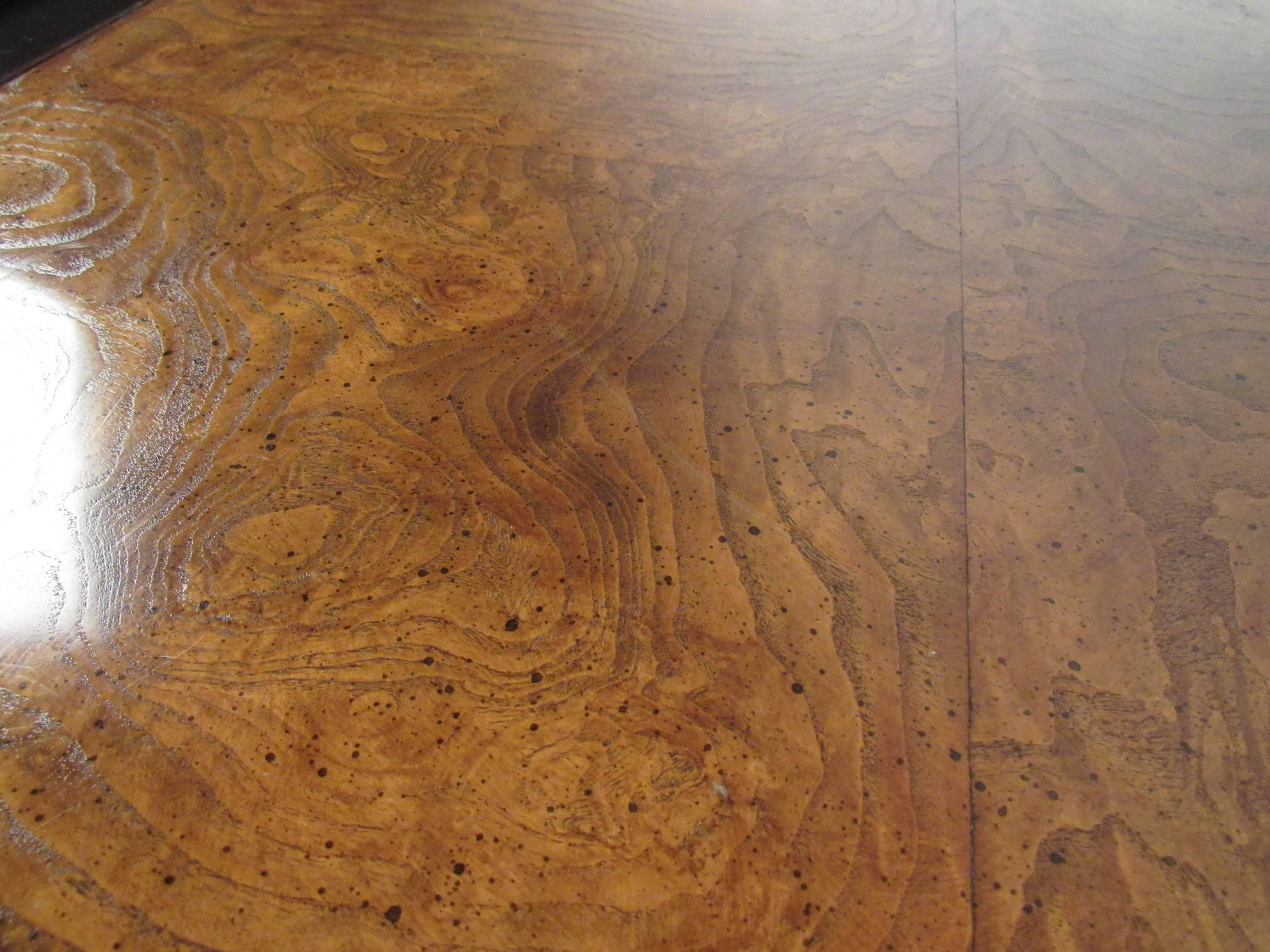 Vintage Burl Top Asian Style Cocktail Table In Good Condition In Brooklyn, NY