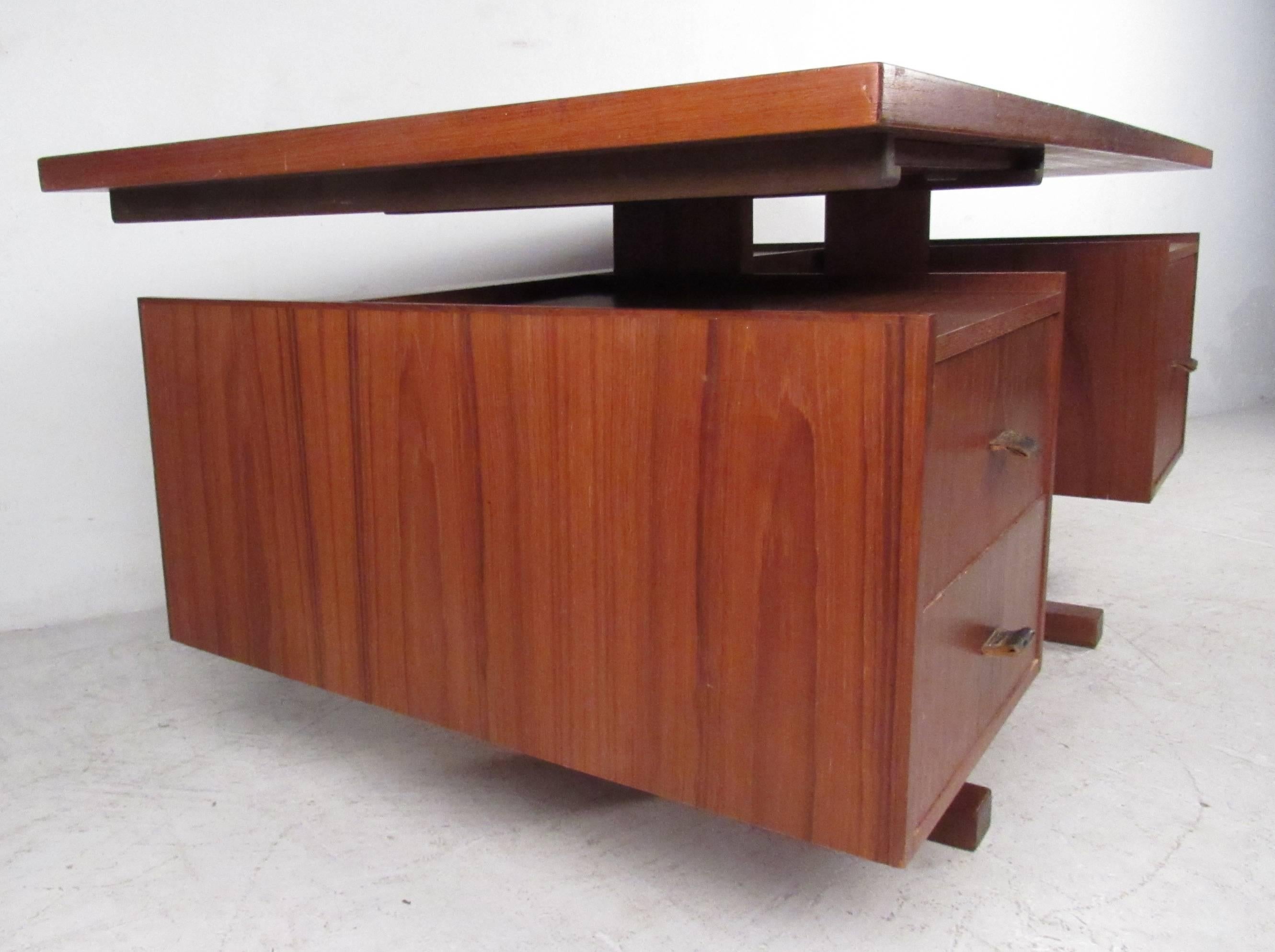 Mid-Century Modern Floating Top Desk in Teak In Fair Condition In Brooklyn, NY