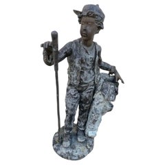 Caddy de bronce para estatuas de jardín
