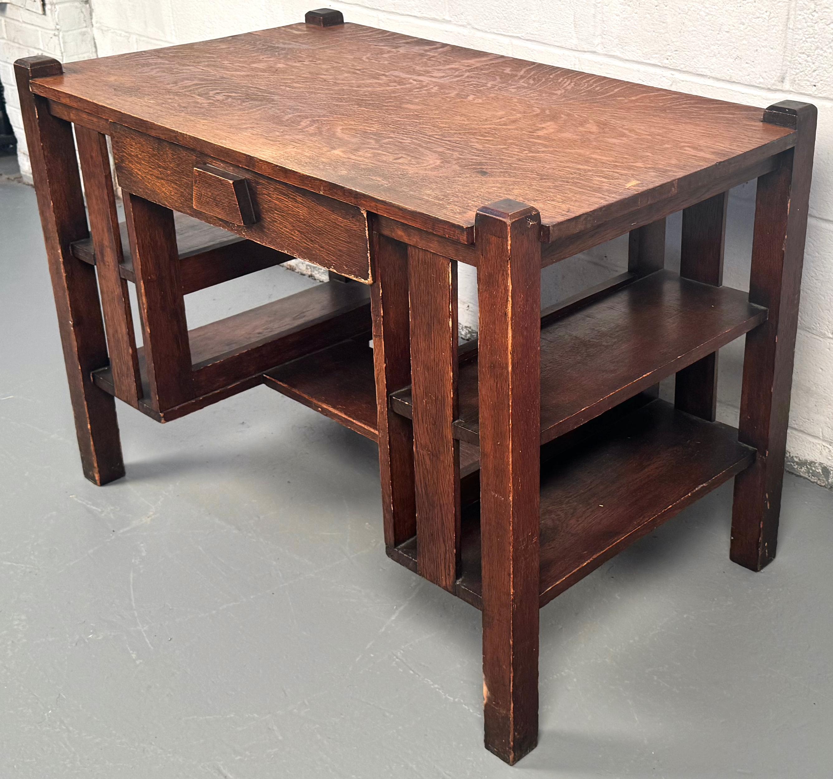 Classico americano Scrivania vintage Mission Oak in vendita