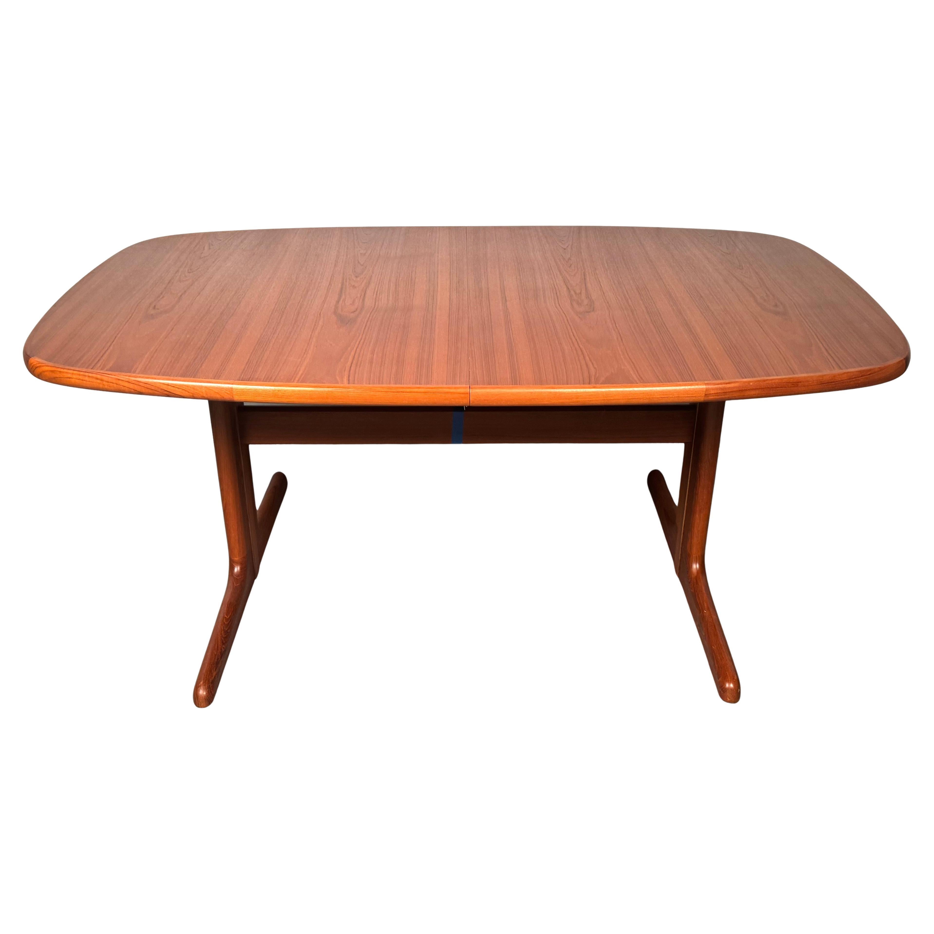 Mid-Century Modern Teak Dining Table For Sale