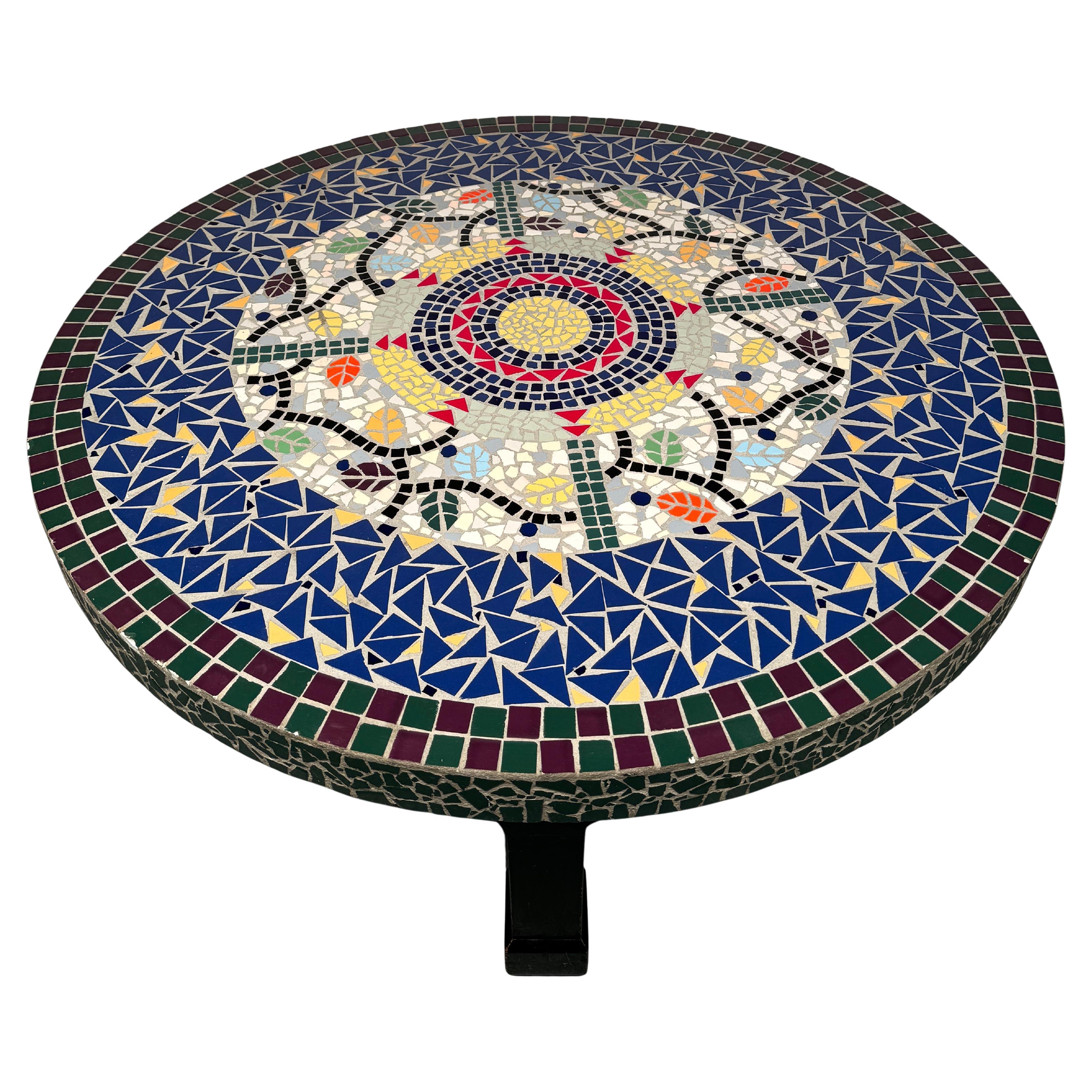 Bellissimo tavolino da caffè con piastrelle a mosaico vintage  da Baker Furniture