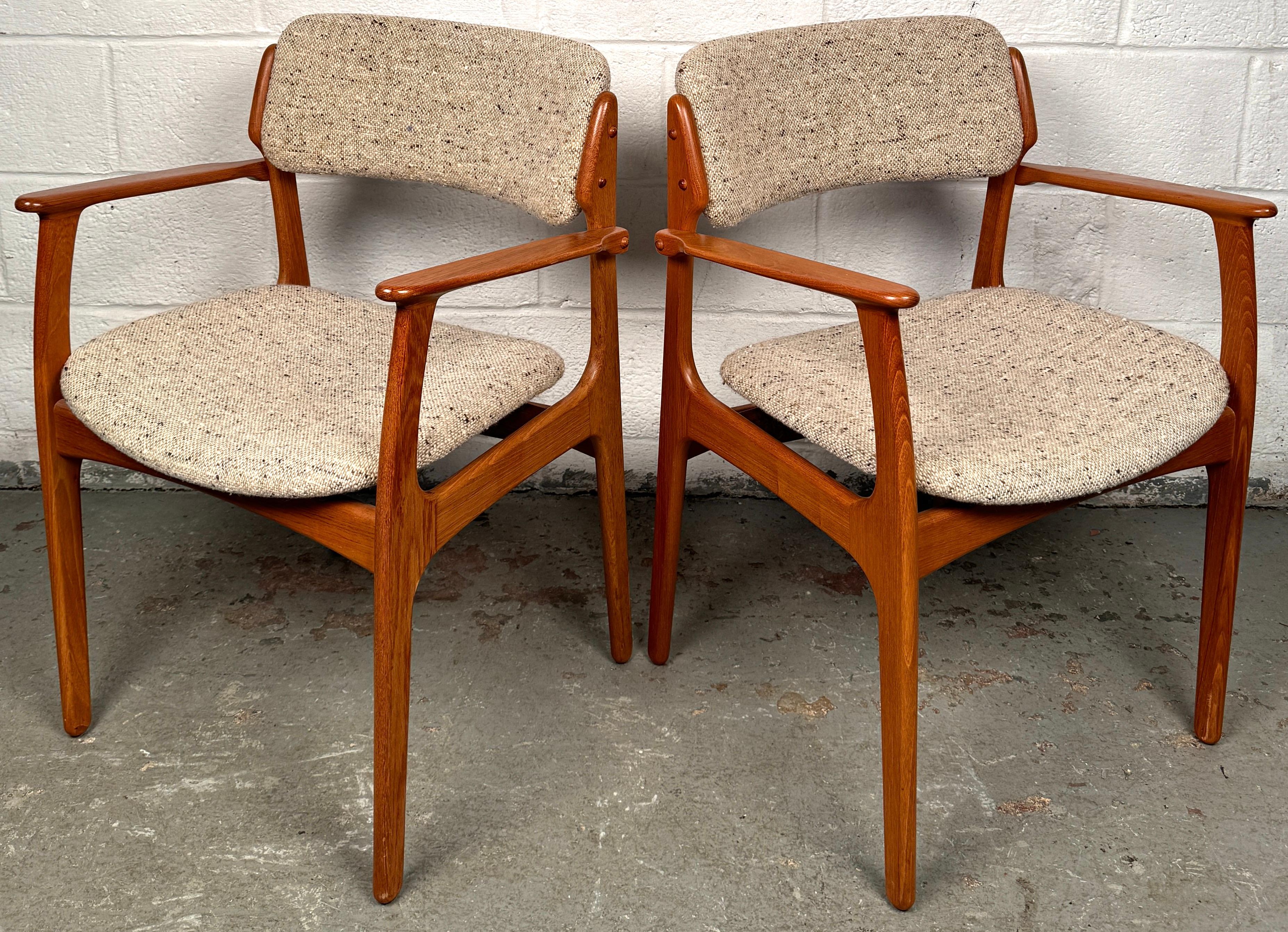 20ième siècle Ensemble de 8 chaises de salle à manger vintage par Erik Buch Model 50 for O.D. Møbler en vente