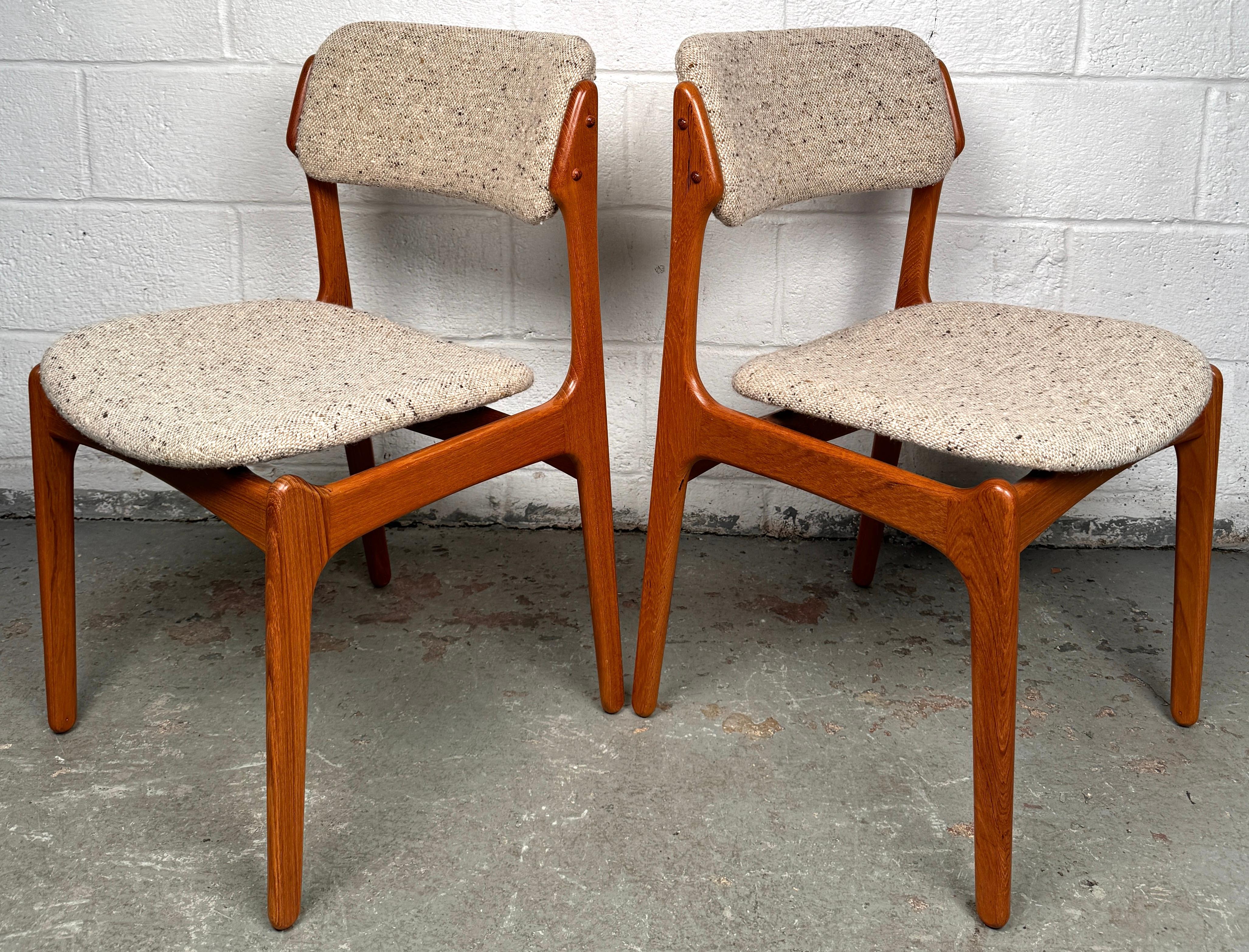 Ensemble de 8 chaises de salle à manger vintage par Erik Buch Model 50 for O.D. Møbler en vente 11