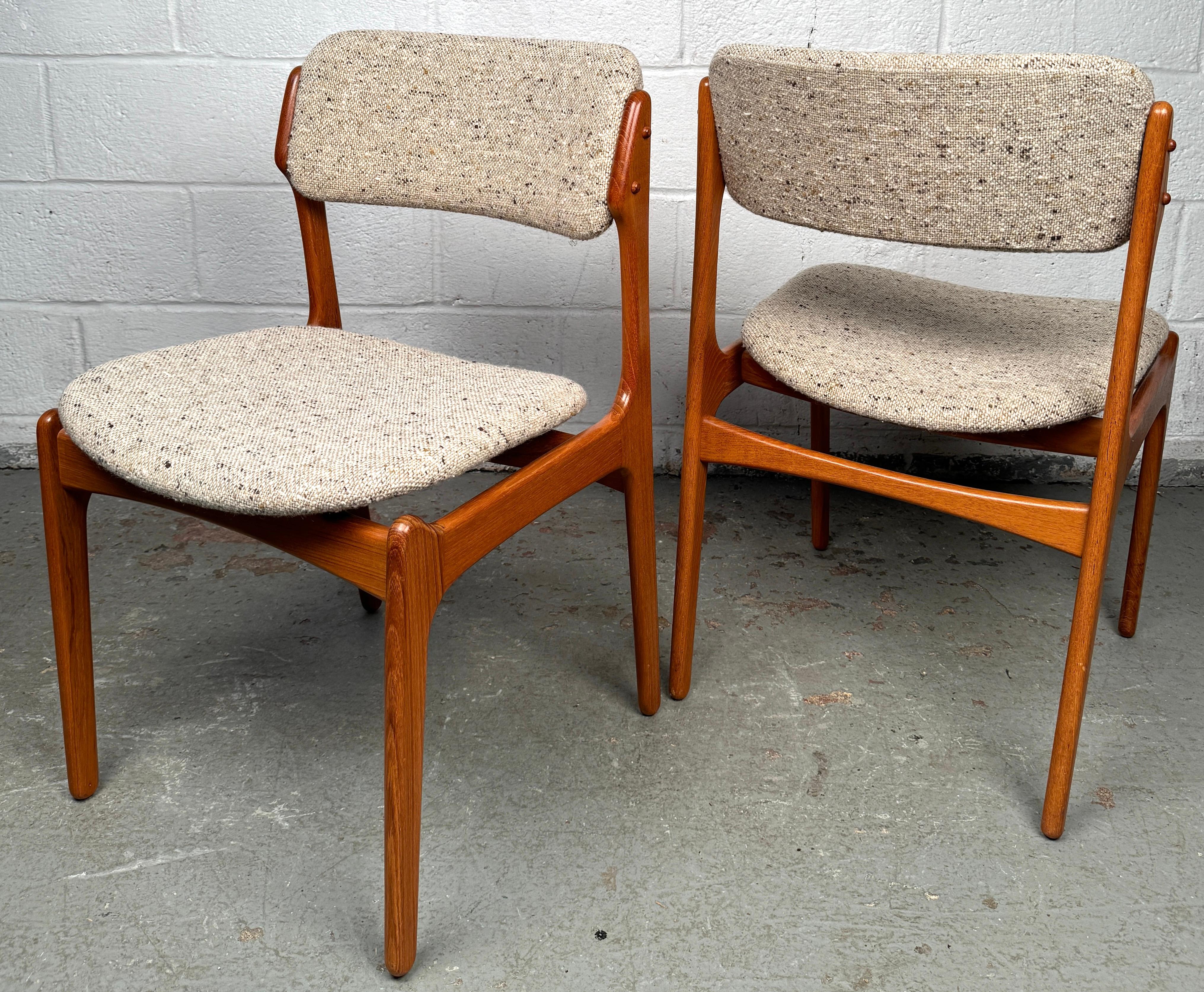 Ensemble de 8 chaises de salle à manger vintage par Erik Buch Model 50 for O.D. Møbler en vente 12