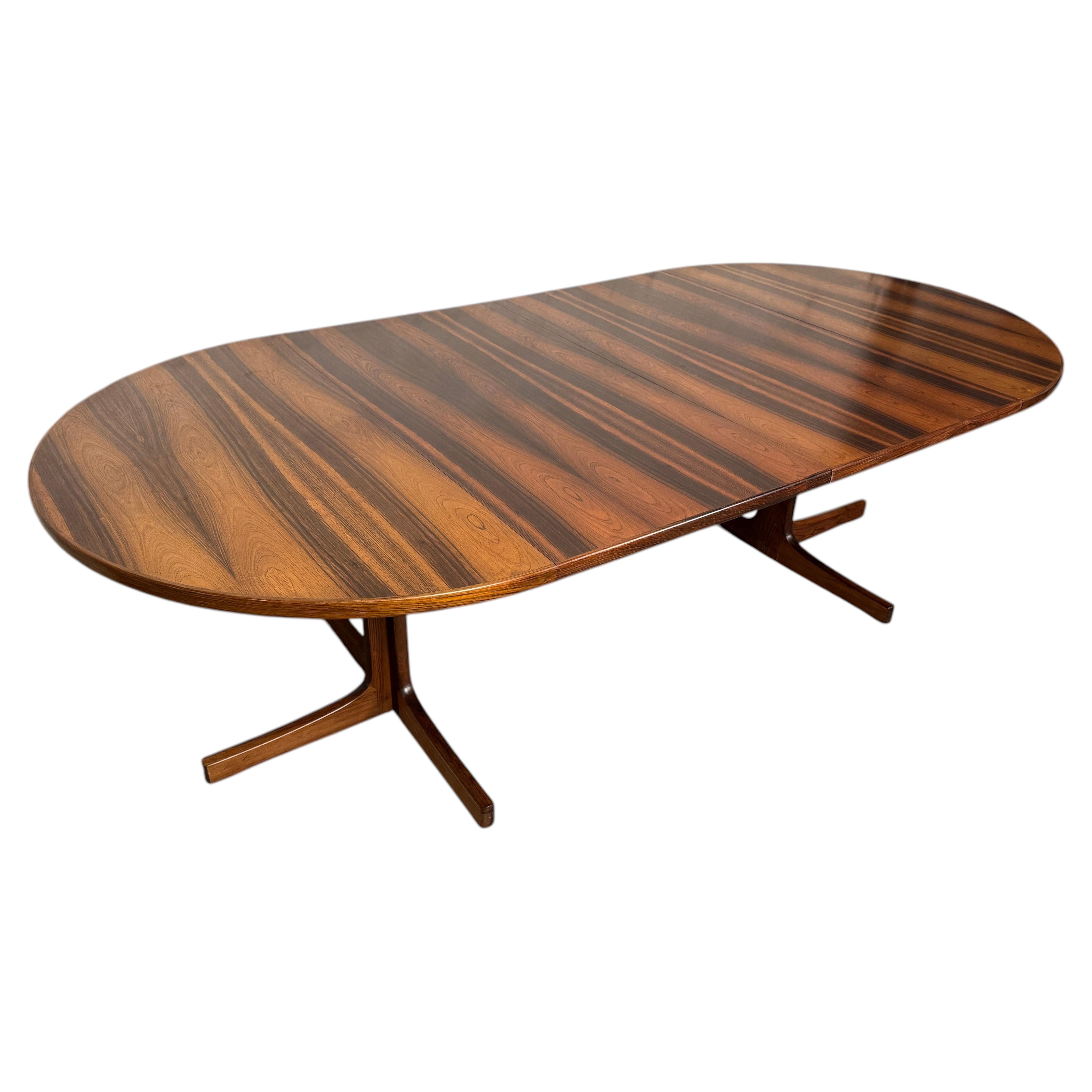 Mid-Century Round Extendable Rosewood Dining Table