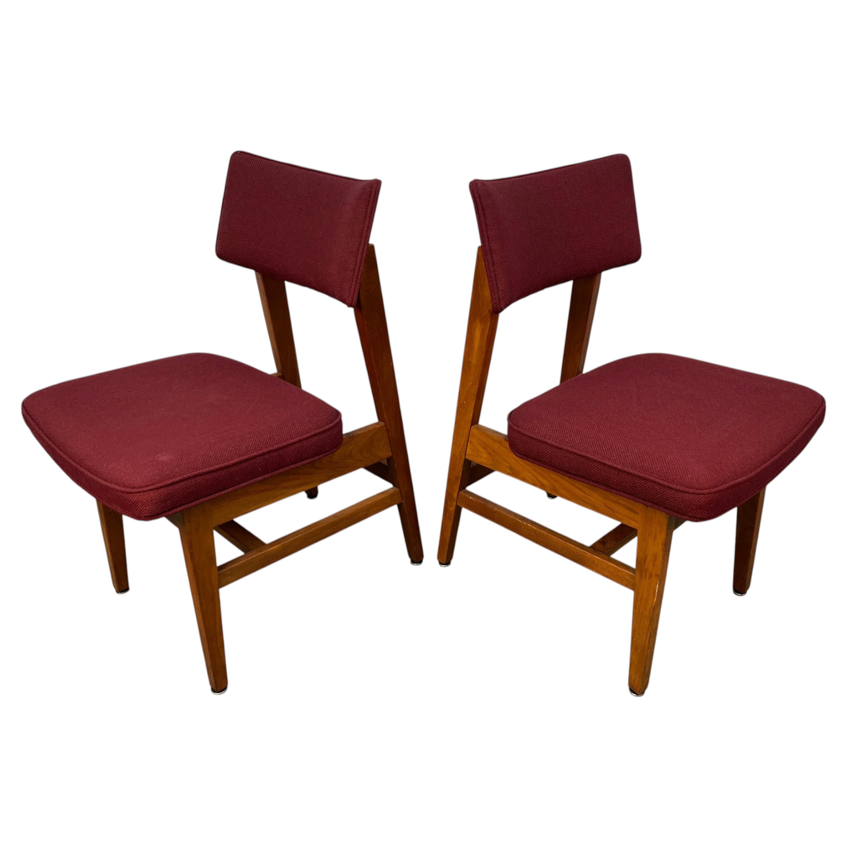 Vintage Gunlocke "23-C" Walnut Mid-Century Dining Chairs For Sale