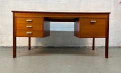 Farso Stolefabrik for Maurice Villency Mid Century Danish Teak Desk