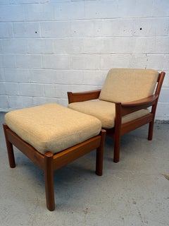 Mid-Century Lounge Chair and Matching Ottoman By Dyrlund
