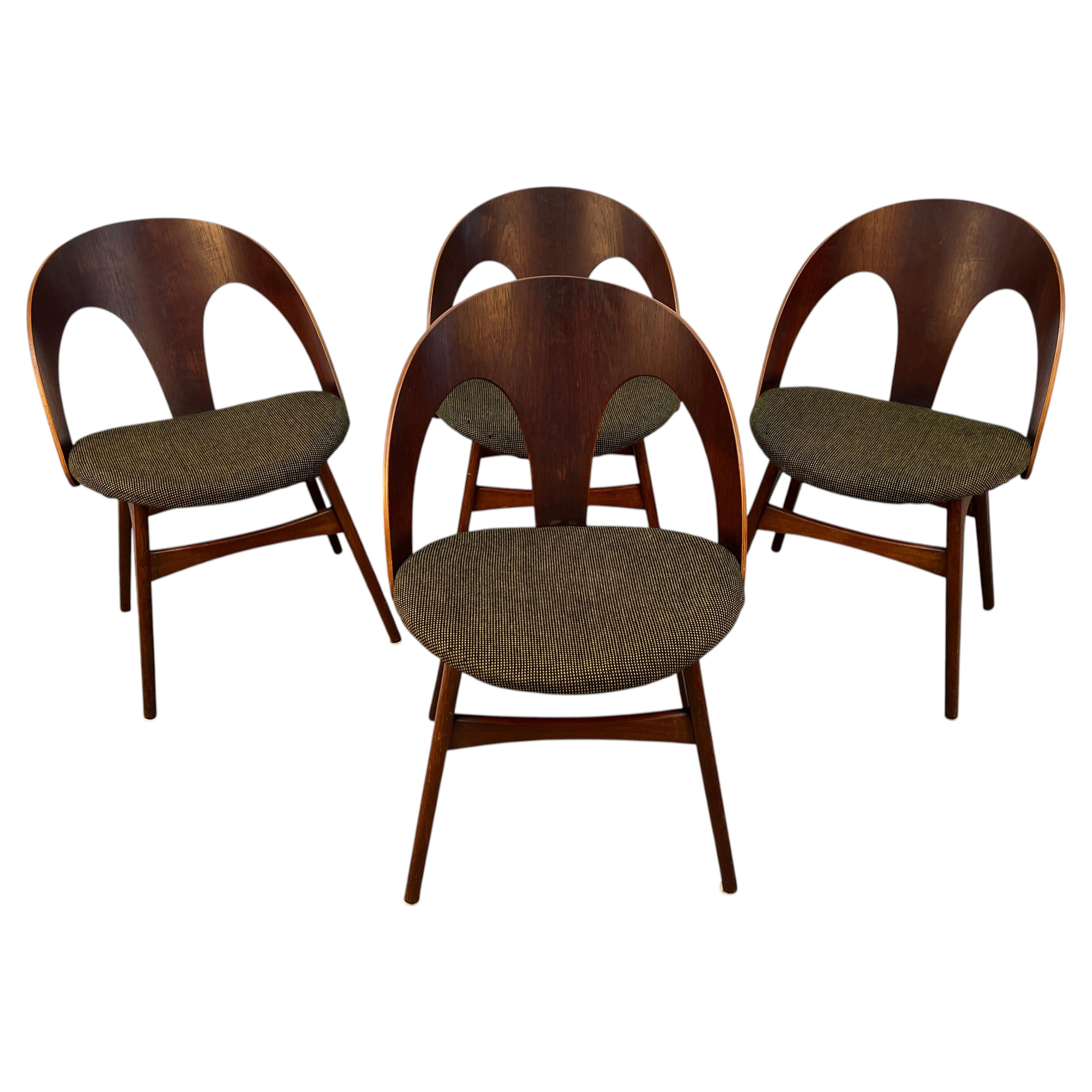 Set di quattro sedie da pranzo uniche in legno curvato in stile Mid-Century