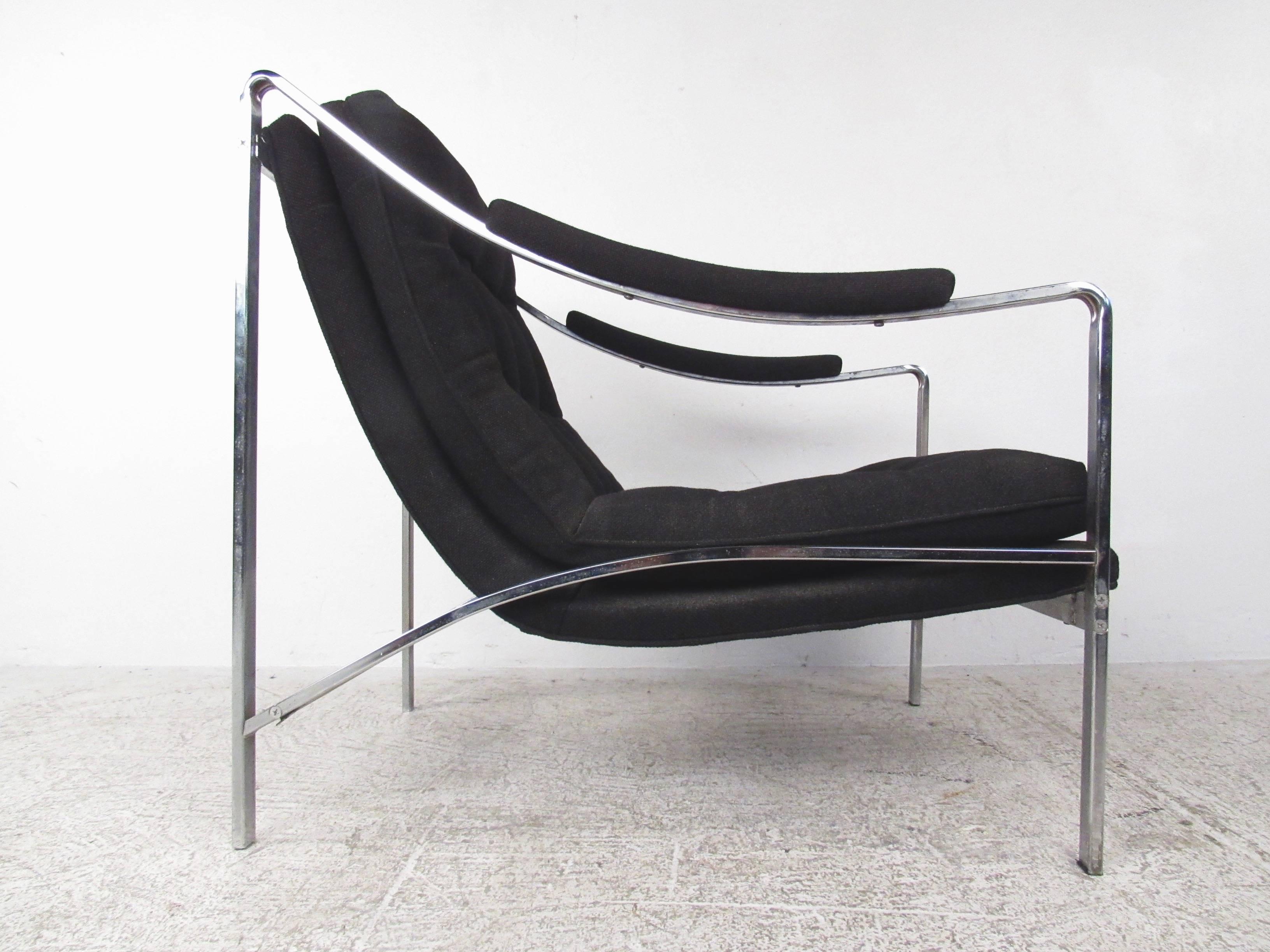 Modernes Retro-Set aus Sofa und Stuhl mit Ottomane im Zustand „Gut“ im Angebot in Brooklyn, NY