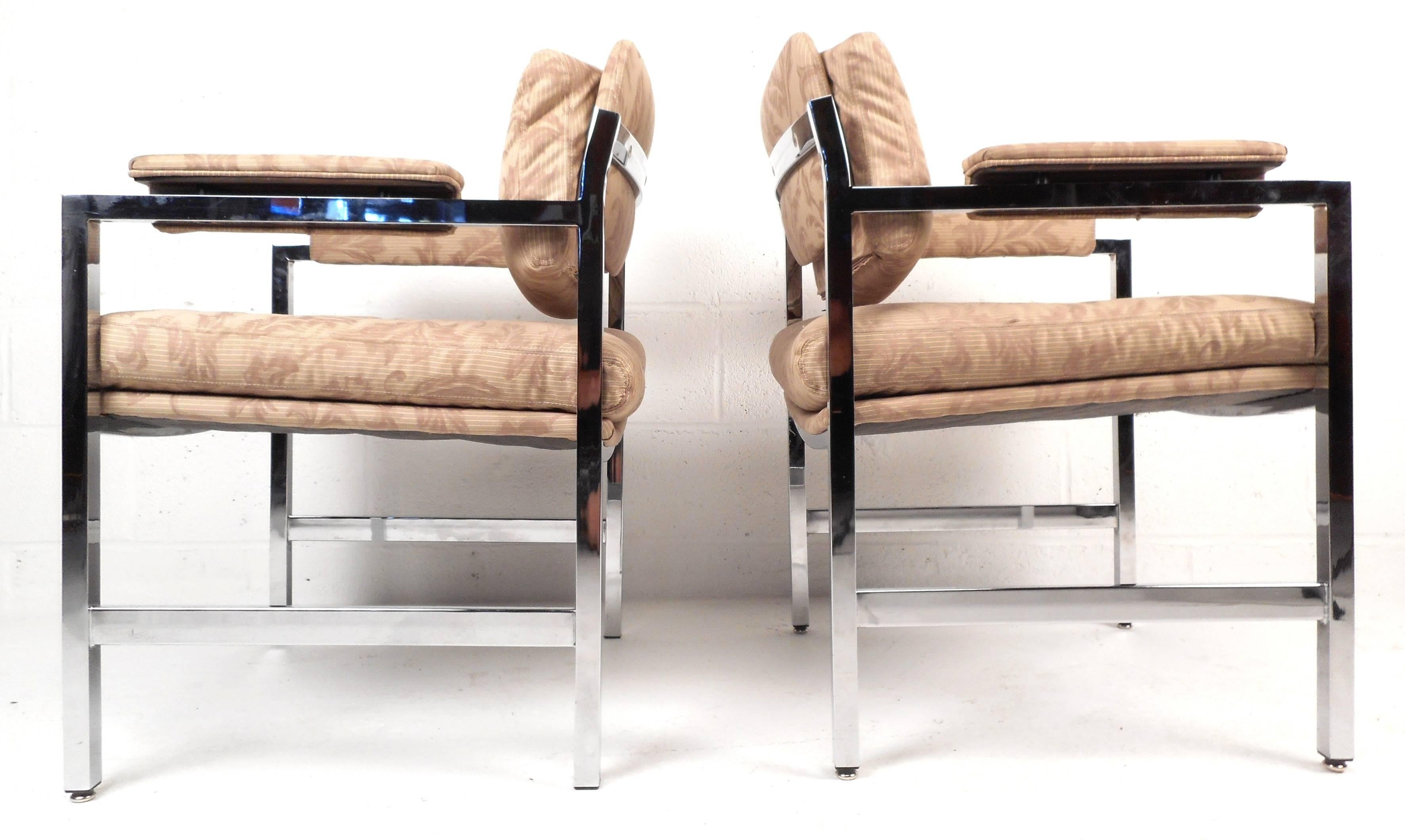 Sillones modernos de mediados de siglo estilo Milo Baughman Estadounidense en venta