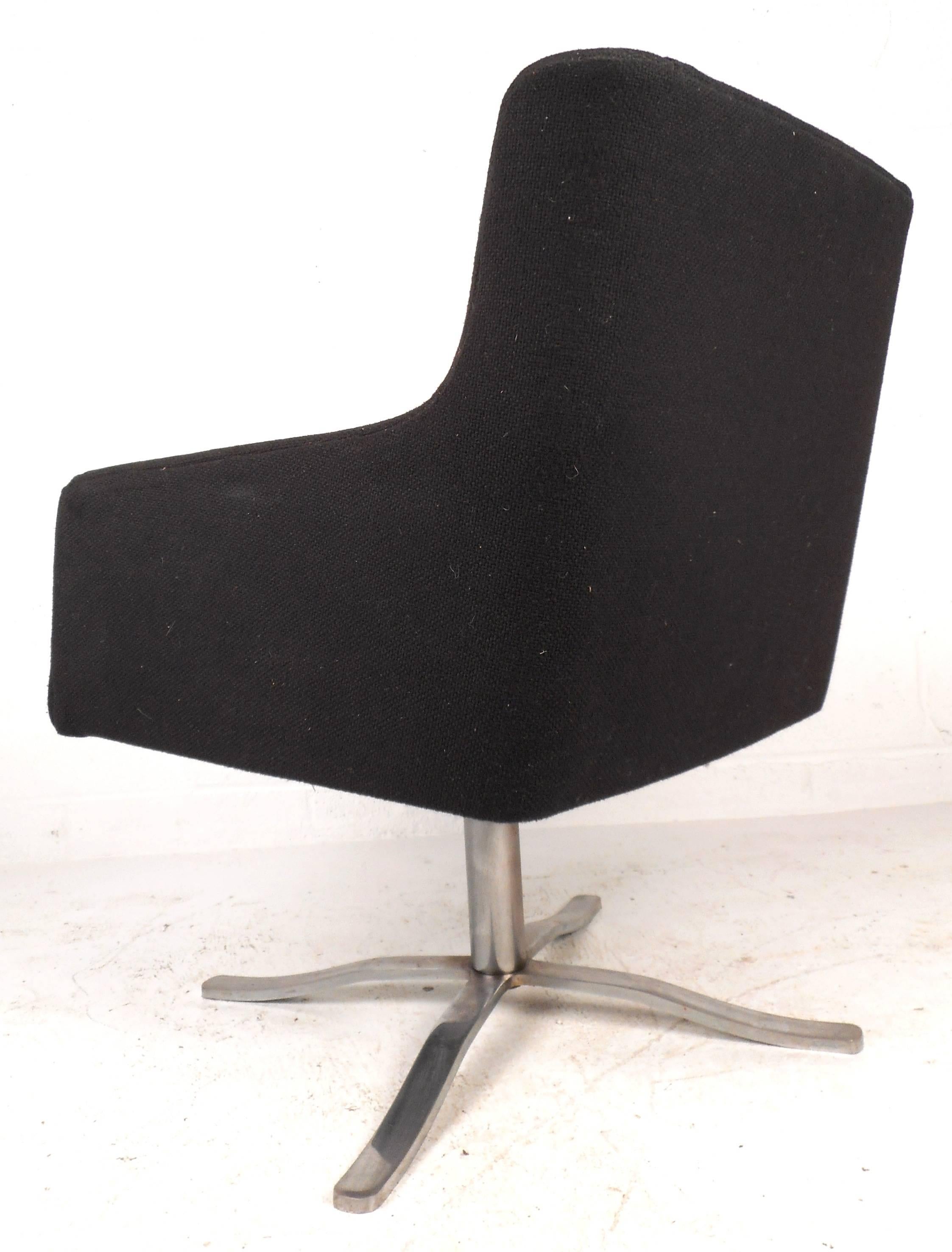 mid century modern swivel chair