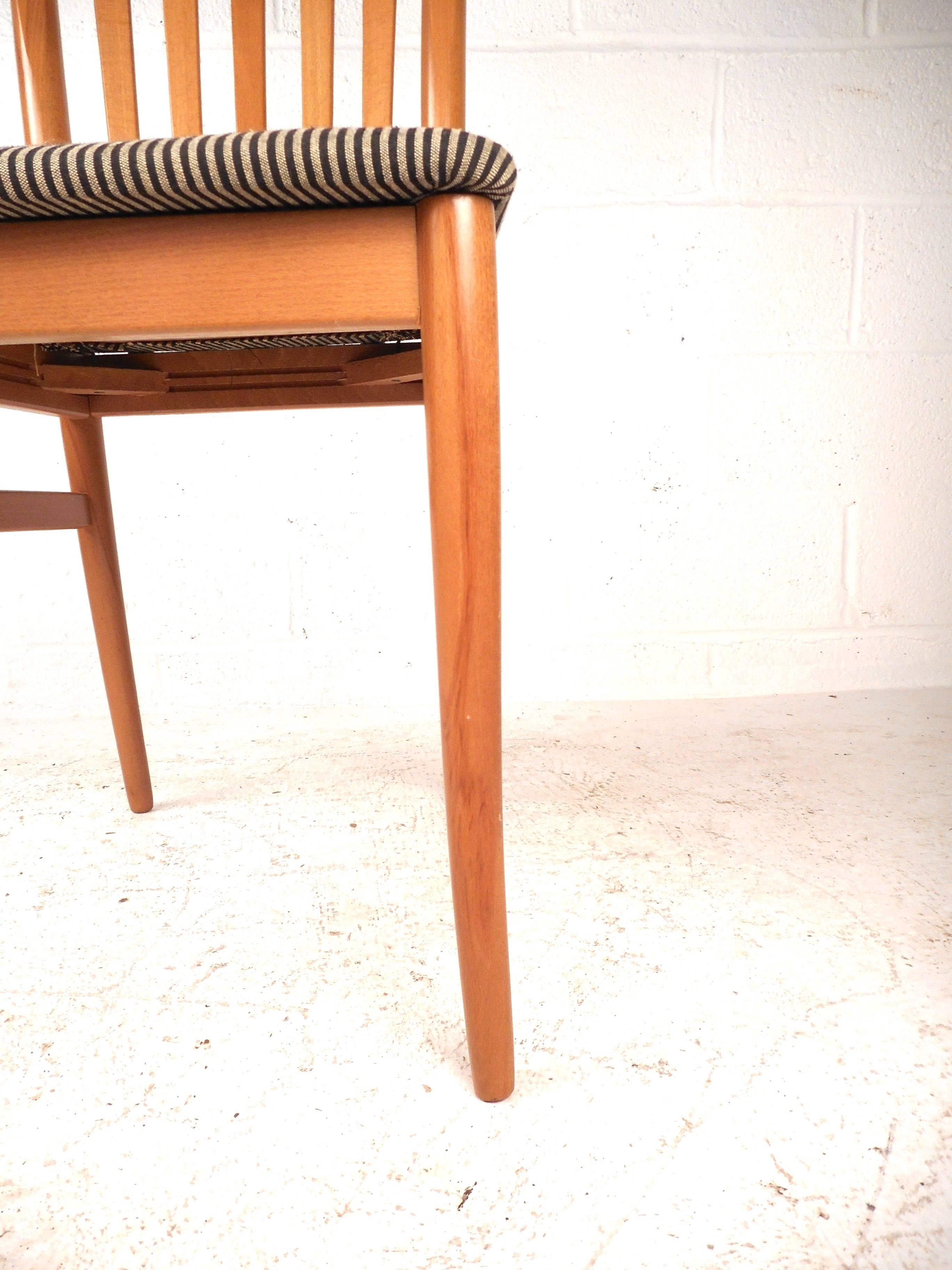 20th Century Set of Contemporary Modern Highback Maple Dining Chairs
