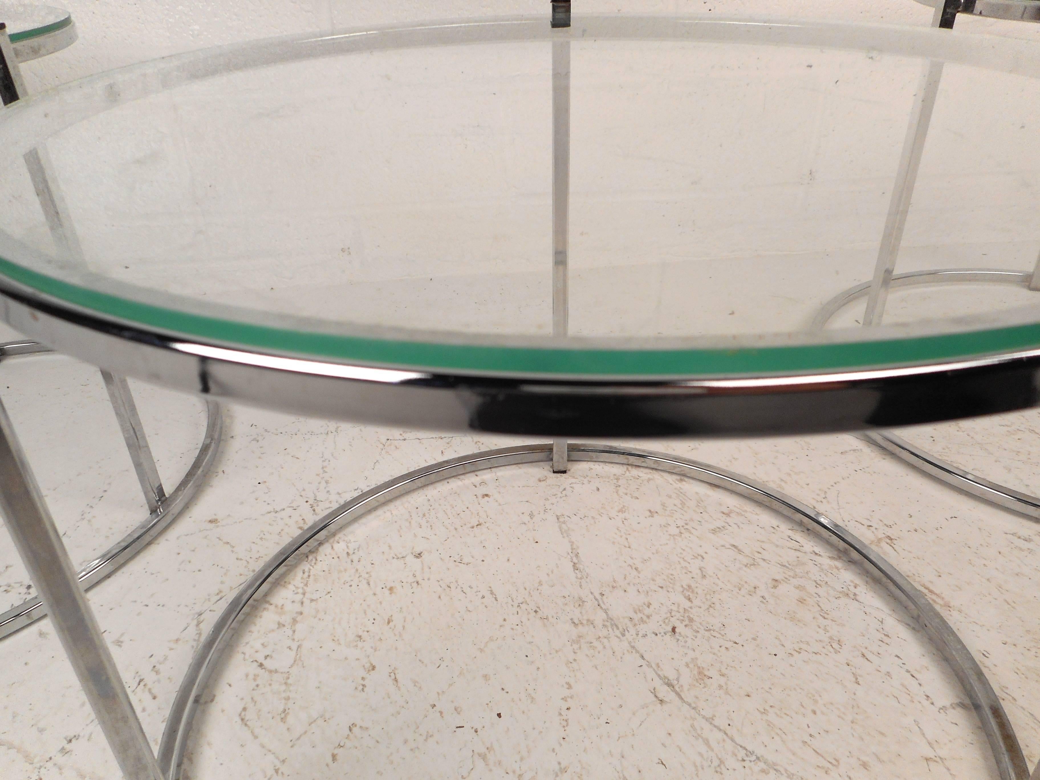 Mid-Century Modern Chrome and Glass Nesting Tables in the Style of Milo Baughman 1