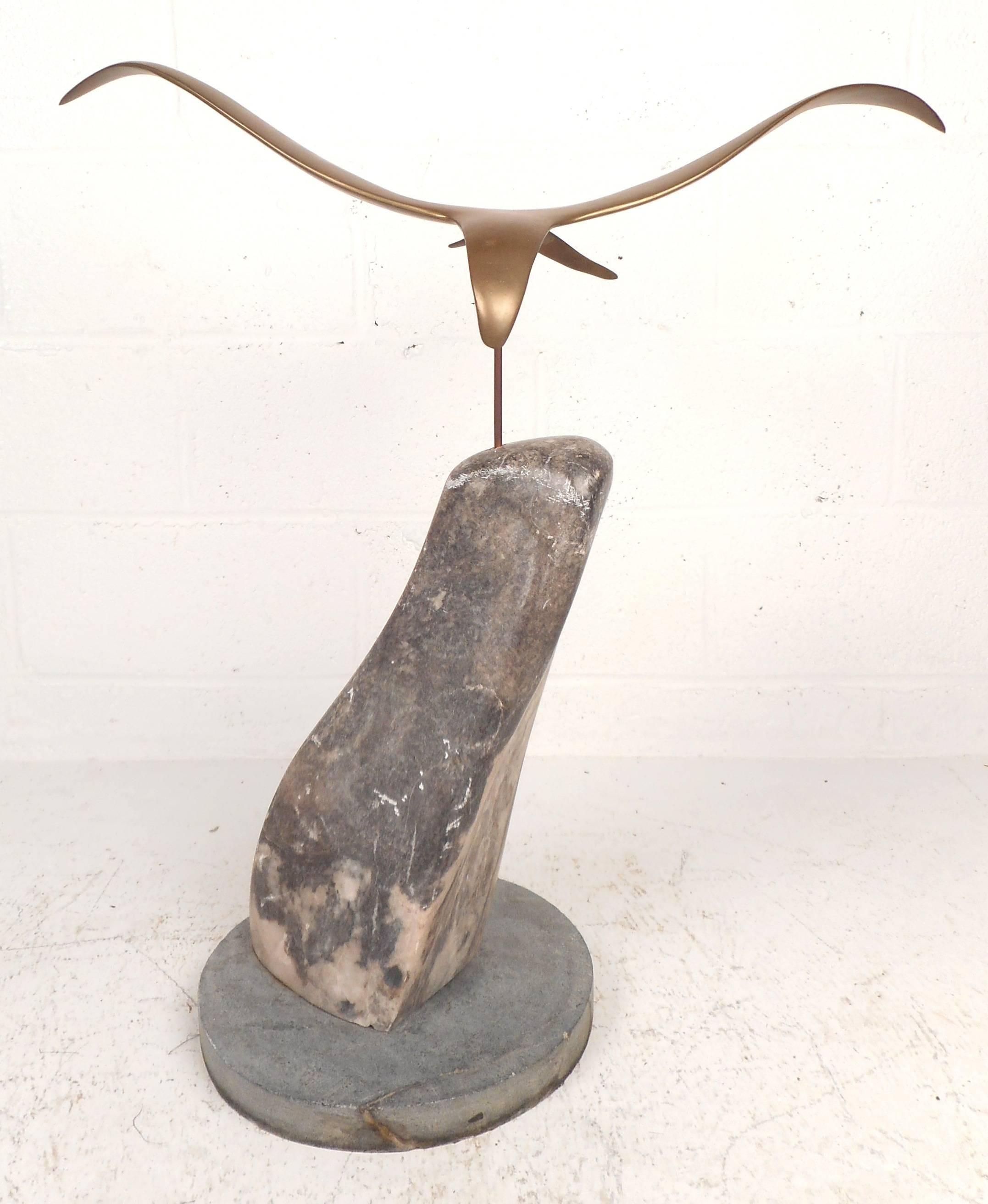 Mid-Century Modern Style Brass and Marble Seagull Sculpture In Good Condition For Sale In Brooklyn, NY
