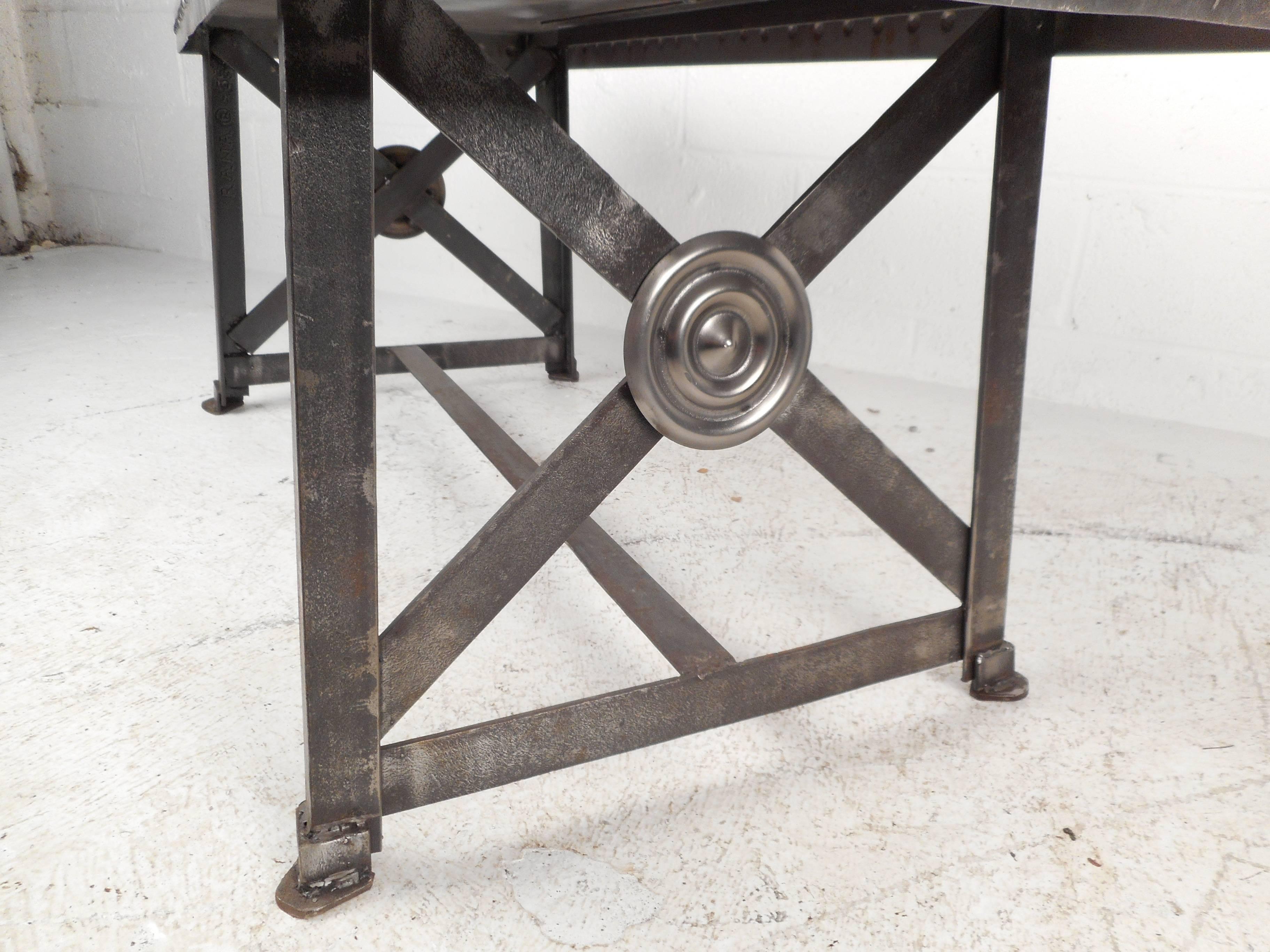 Vintage Industrial Metal Coffee Table In Good Condition In Brooklyn, NY