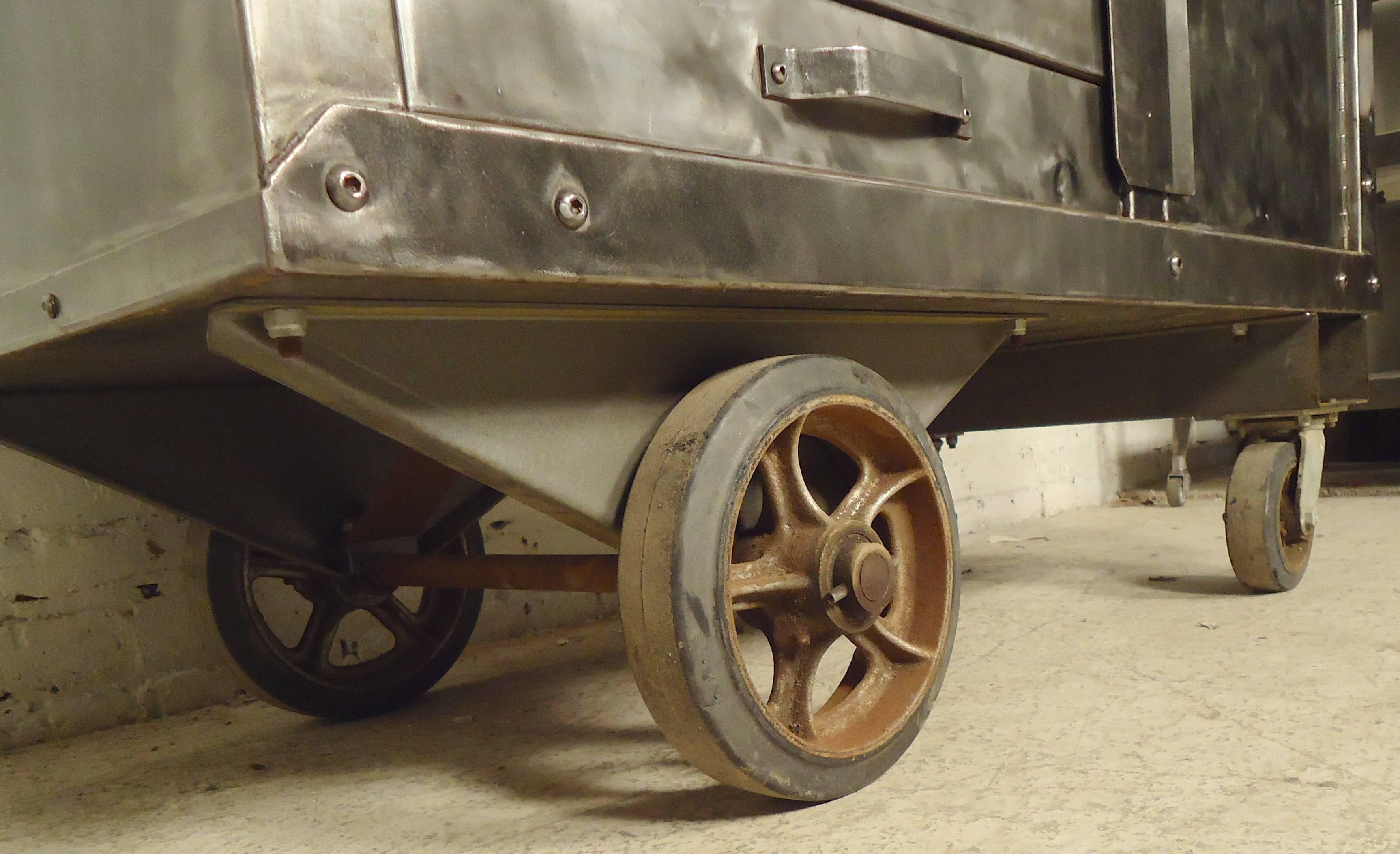 Heavy Duty Industrial Factory Cart 4