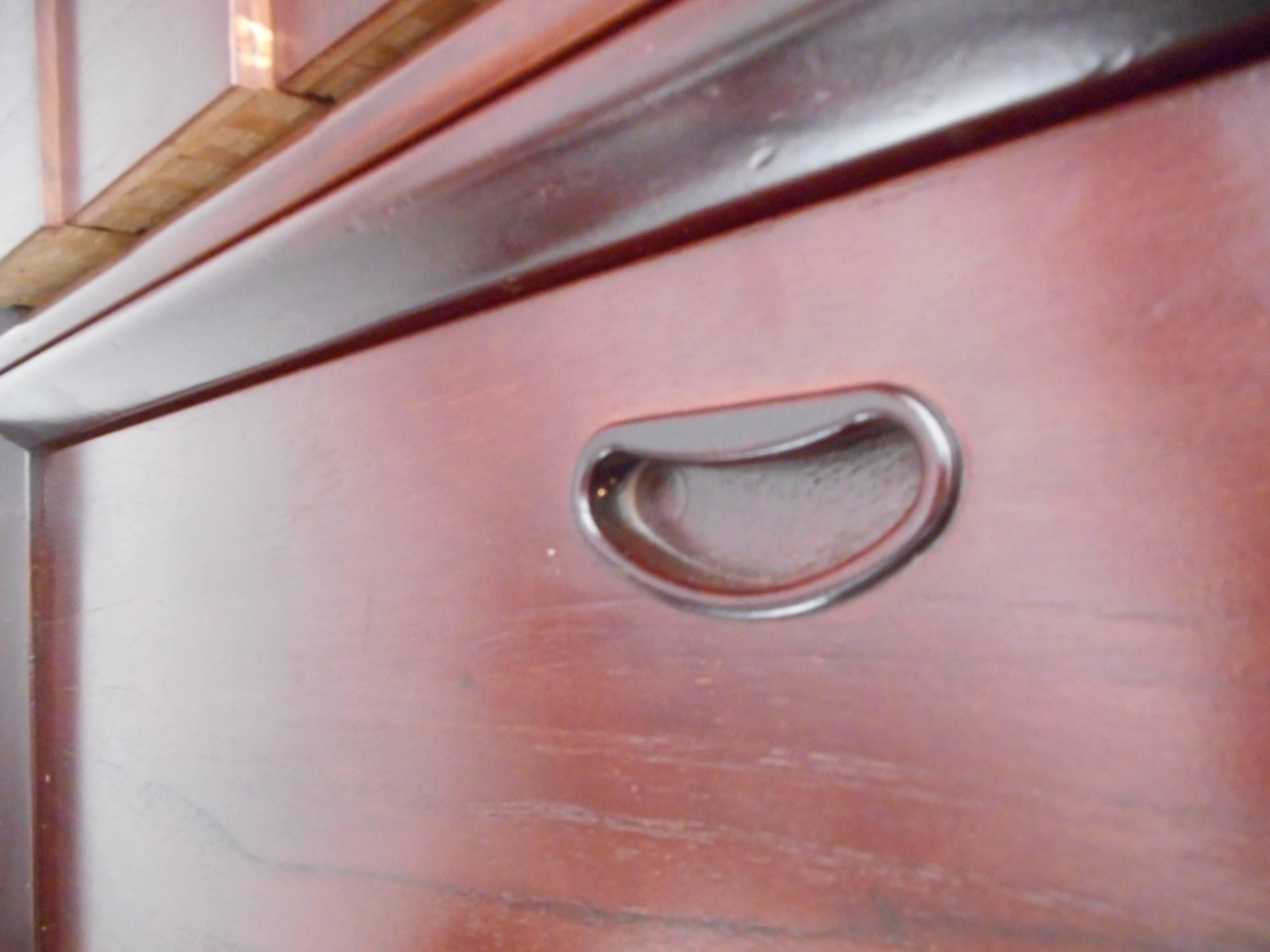 Mid-Century Vintage Rosewood 3-Piece Grand Credenza In Good Condition In Brooklyn, NY