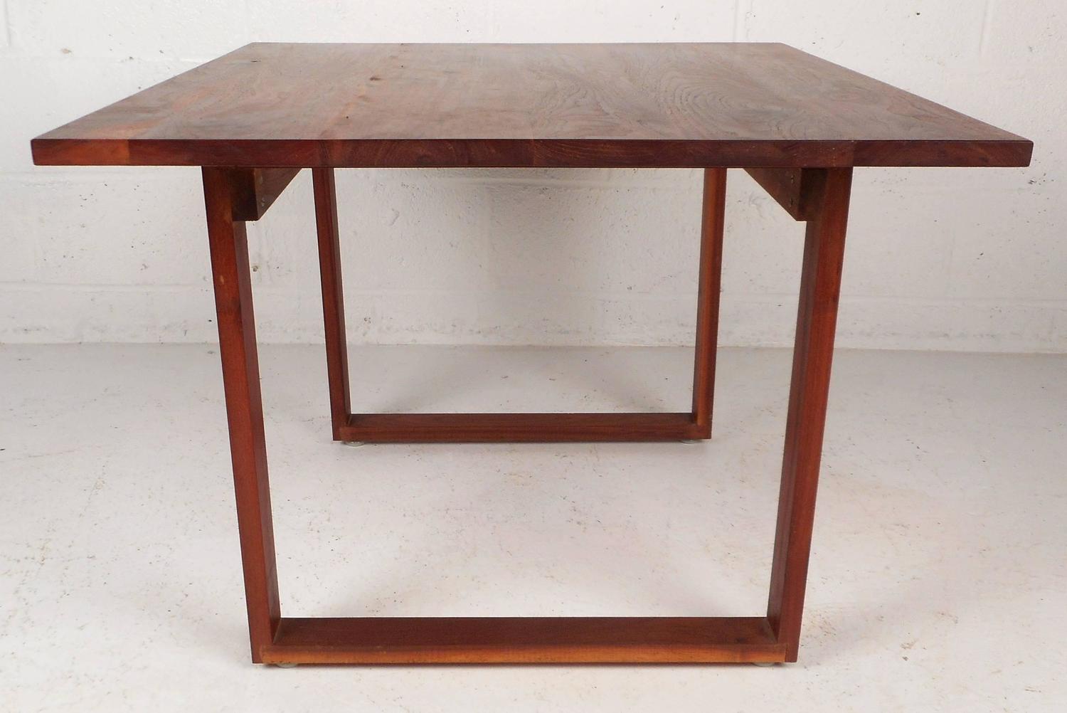 MidCentury Modern Walnut Side Table with Sled Legs For Sale at 1stdibs