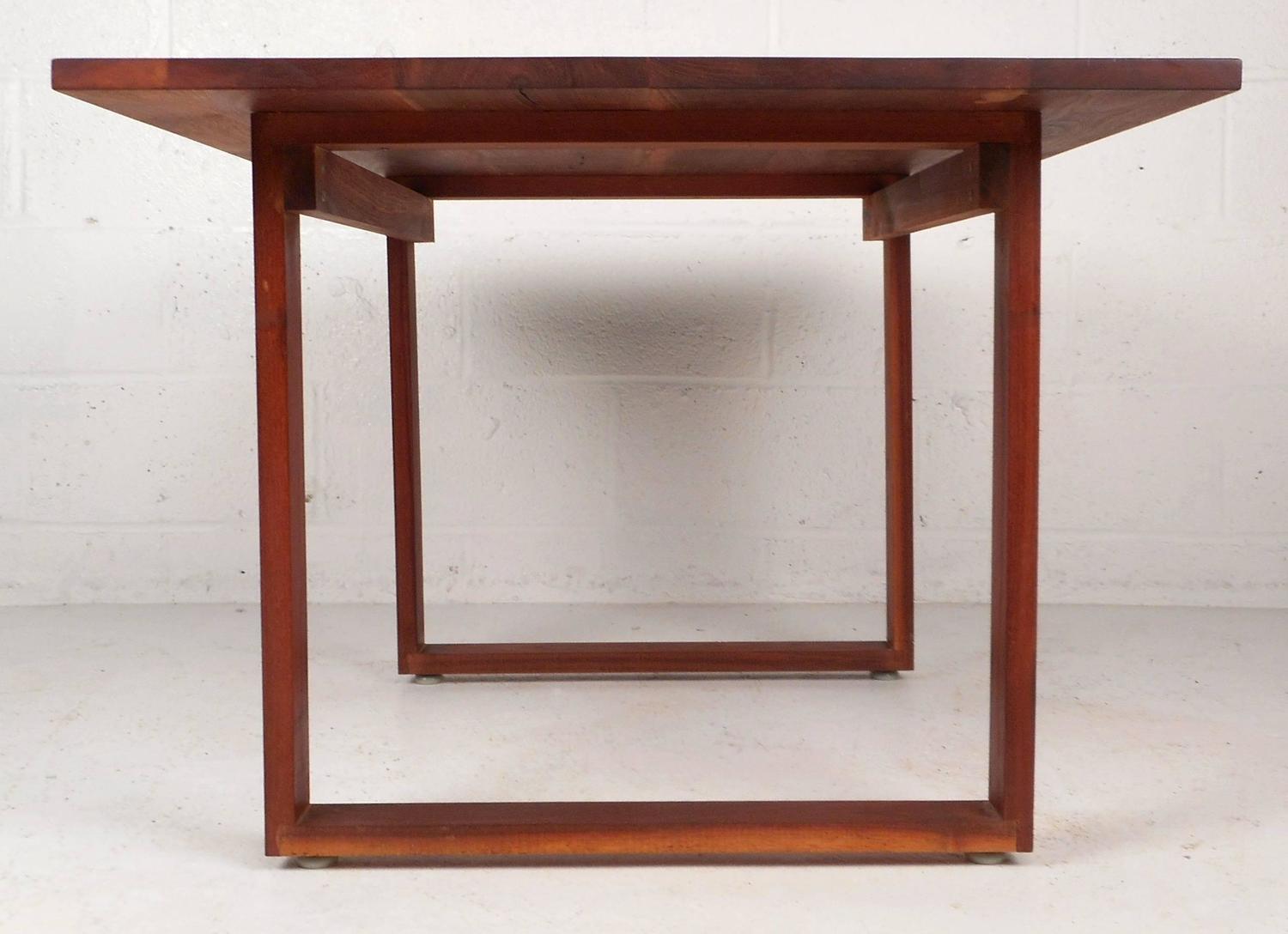 MidCentury Modern Walnut Side Table with Sled Legs For Sale at 1stdibs