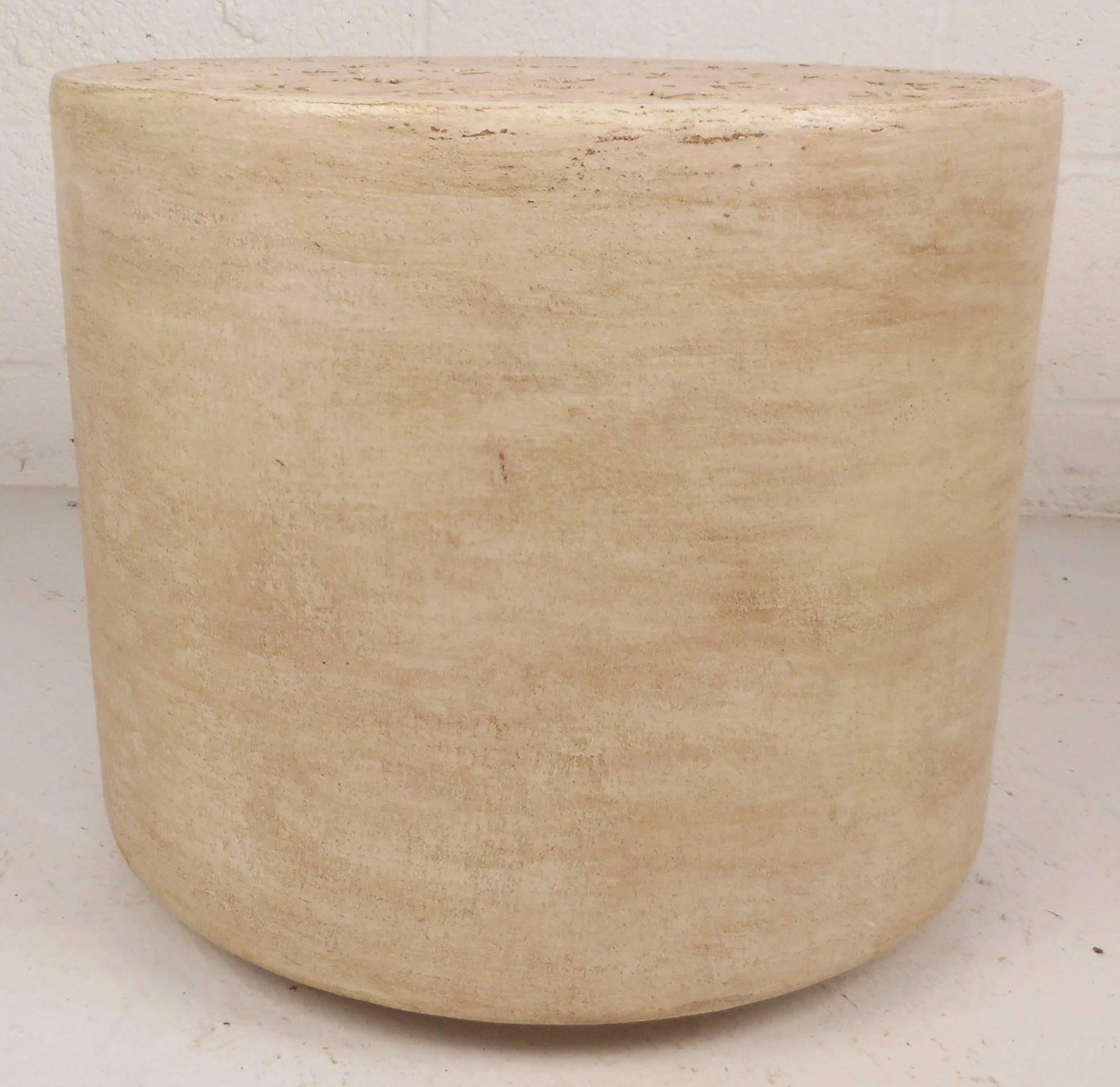 Mid-Century Modern Contemporary Modern Molded Round Pedestal with Leaf Imprints