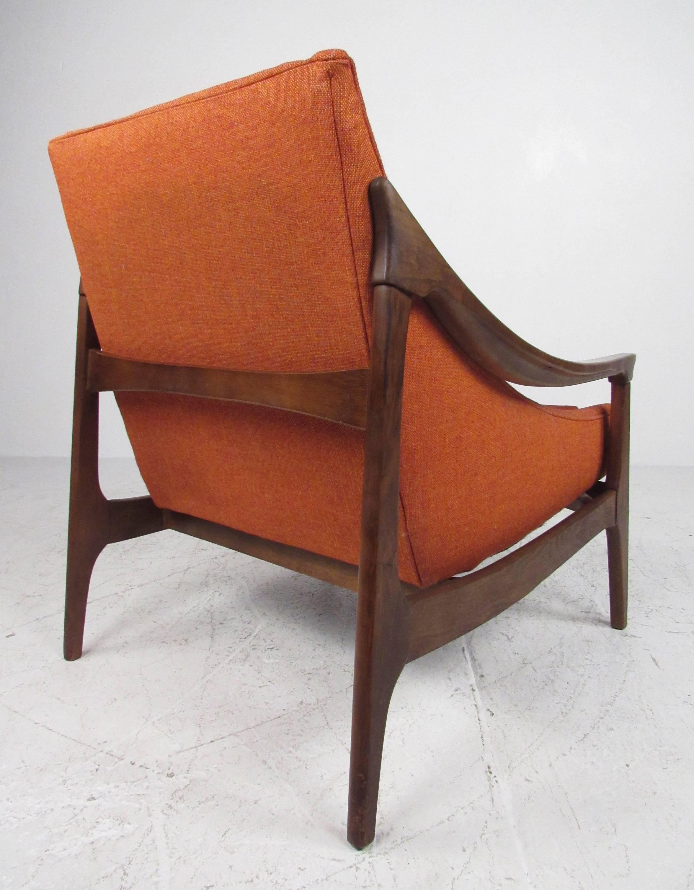 sloped arm chair