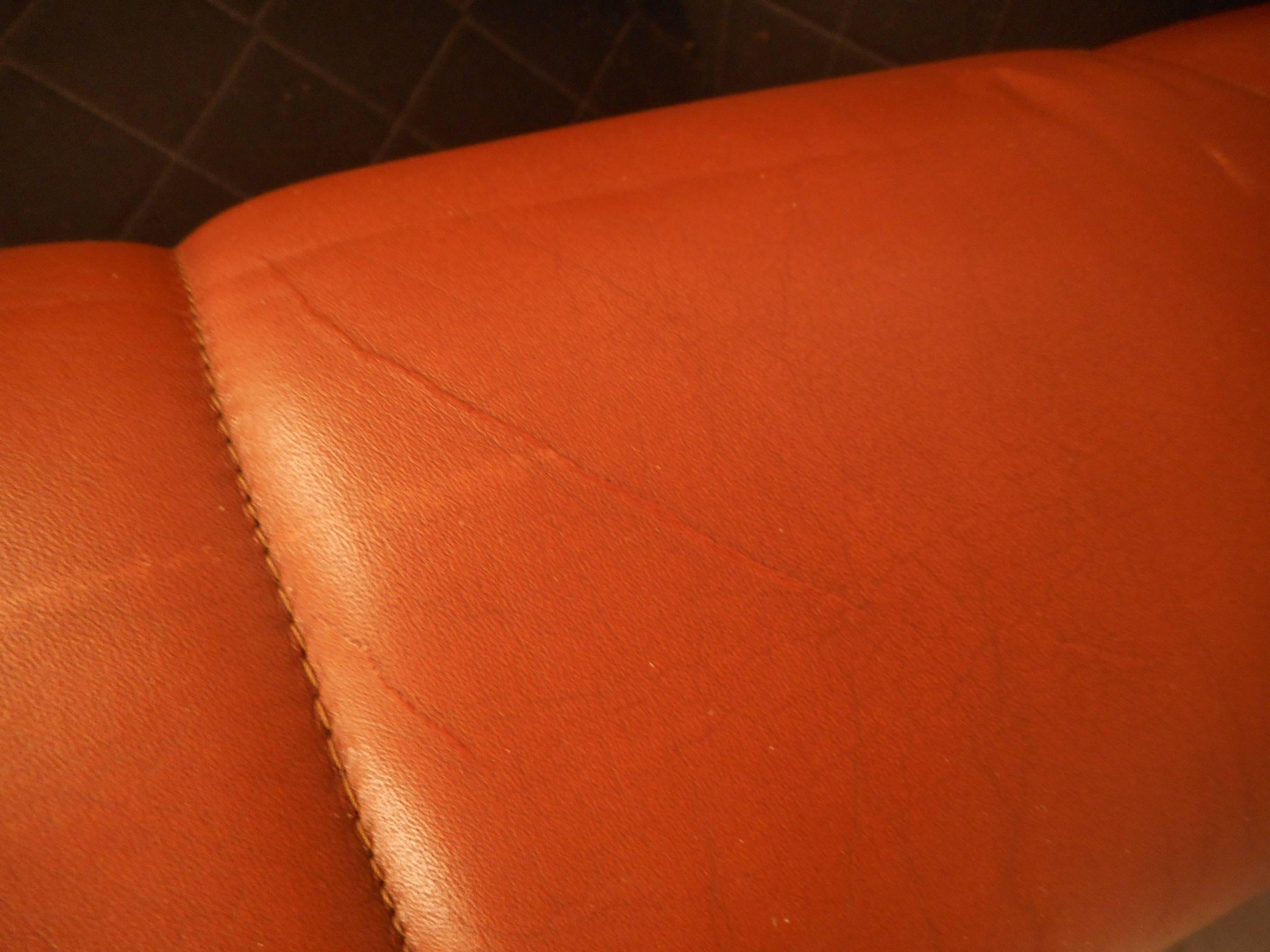 Mid-Century Modern Danish Leather Lounge Chair 2