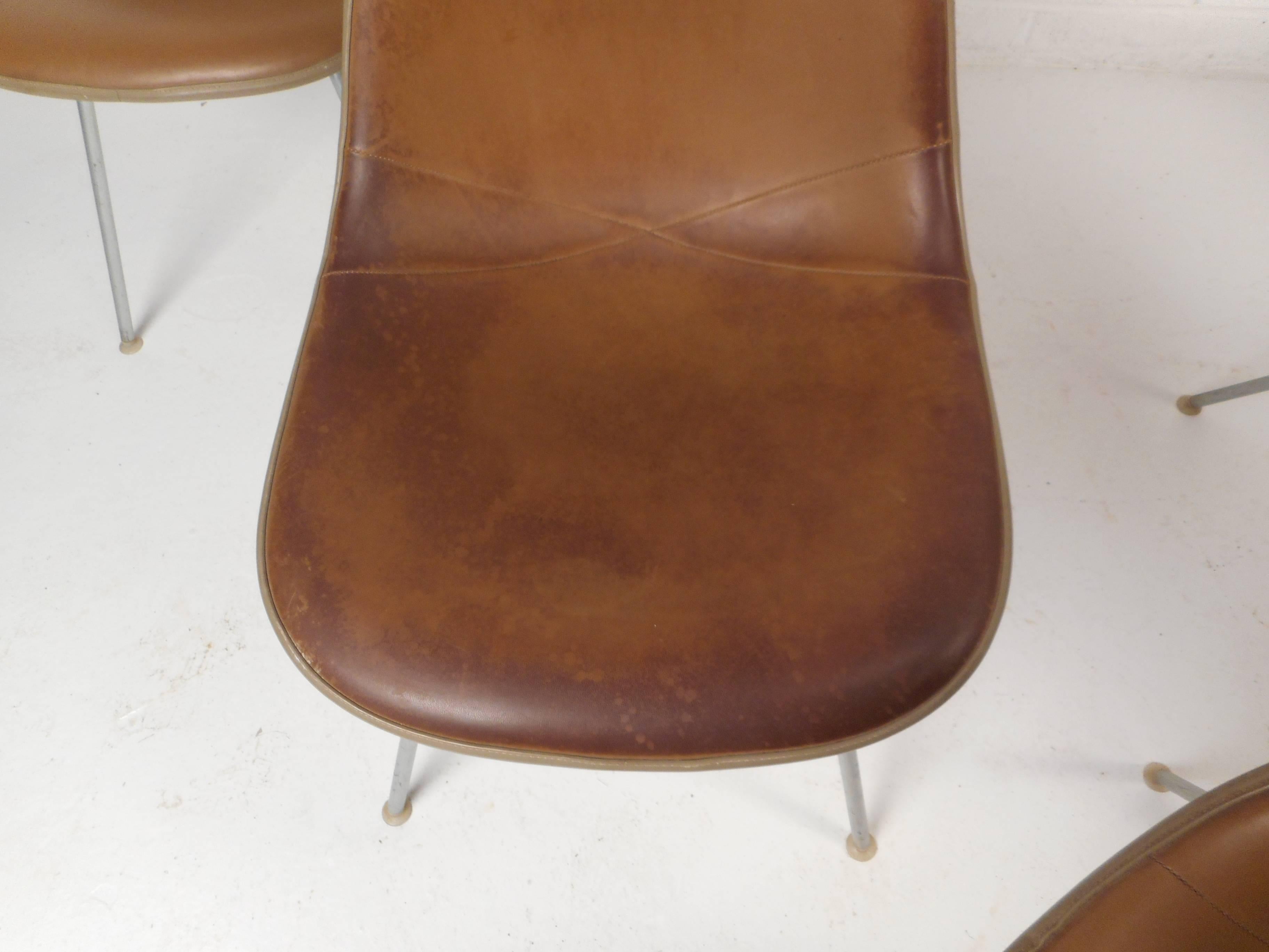 Set of Mid-Century Modern Fiberglass Shell Chairs by Herman Miller 3