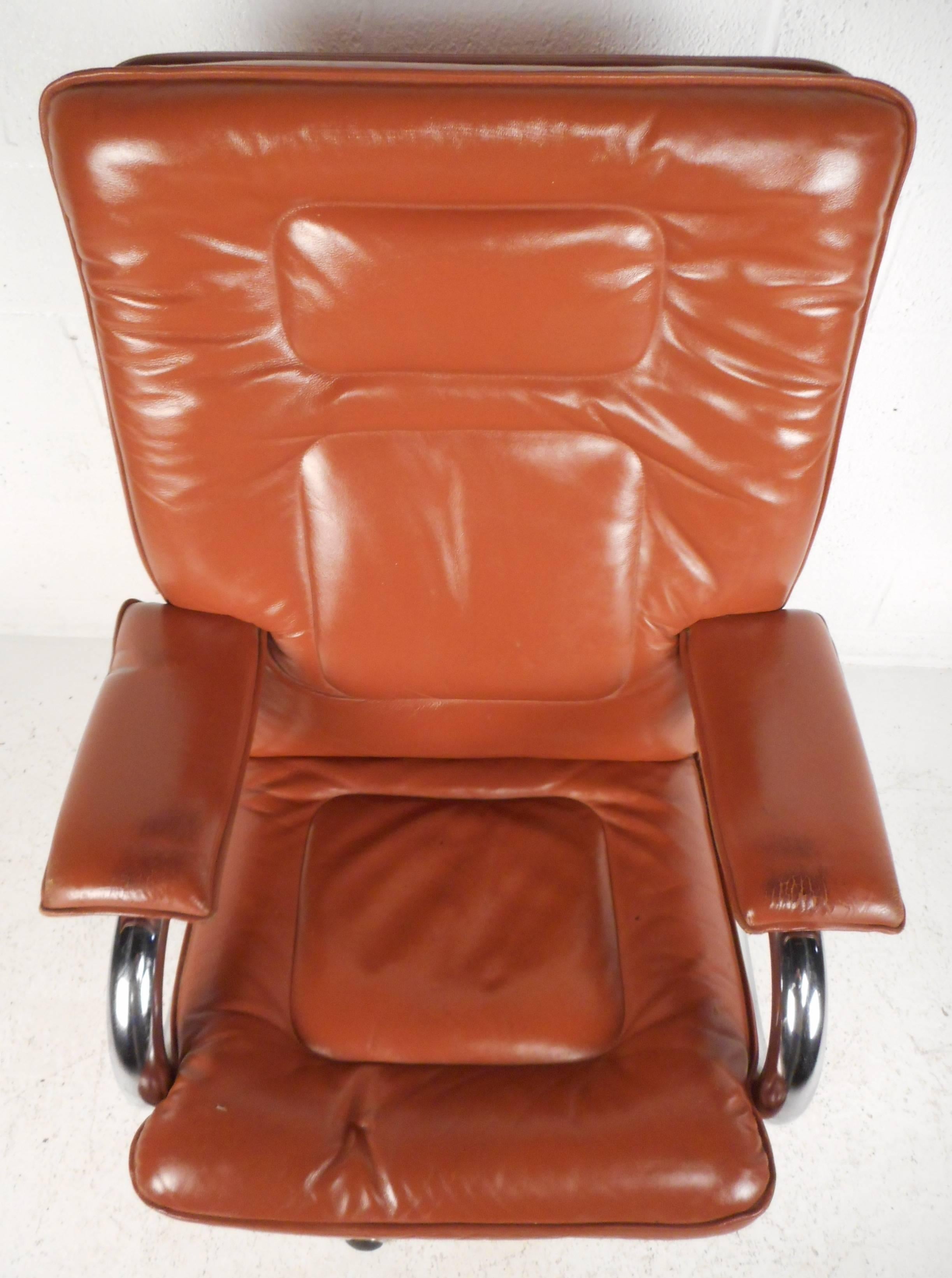 Late 20th Century Large Mid-Century Modern Guido Faleschini Desk Chair by Mariani for Pace