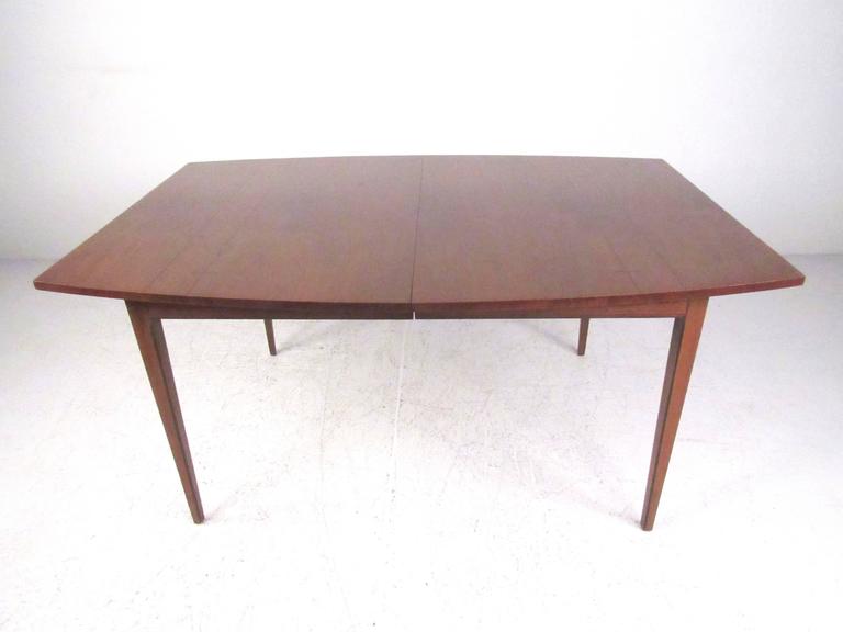 Mid Century Modern Dining Table And Chairs By Lane For Sale At 1stdibs