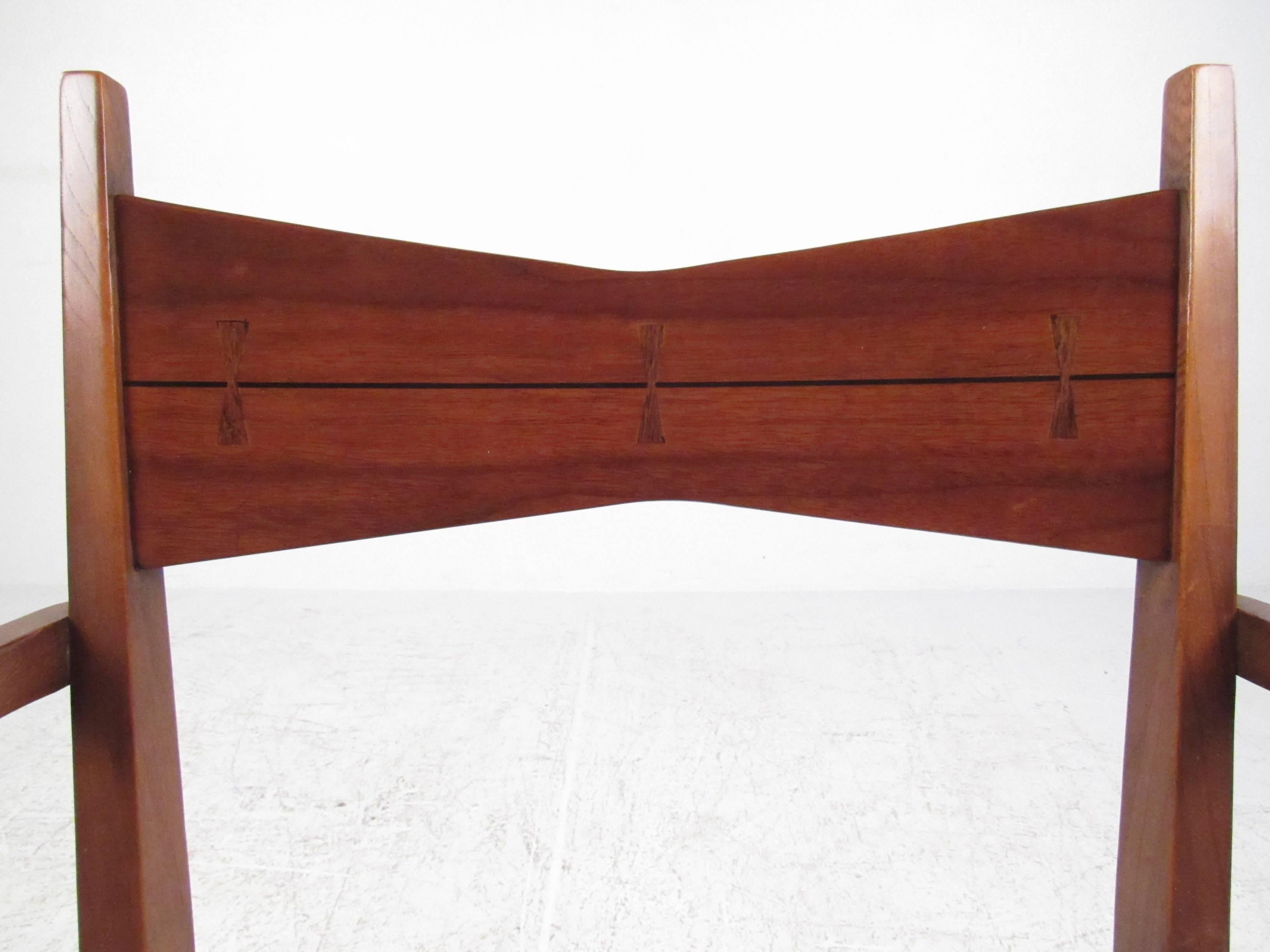 Moderner Esstisch und Stühle aus der Mitte des Jahrhunderts von Lane im Zustand „Gut“ im Angebot in Brooklyn, NY