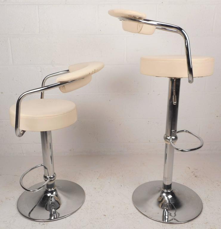 Pair of MidCentury Modern Italian Adjustable Bar Stools For Sale at 1stdibs