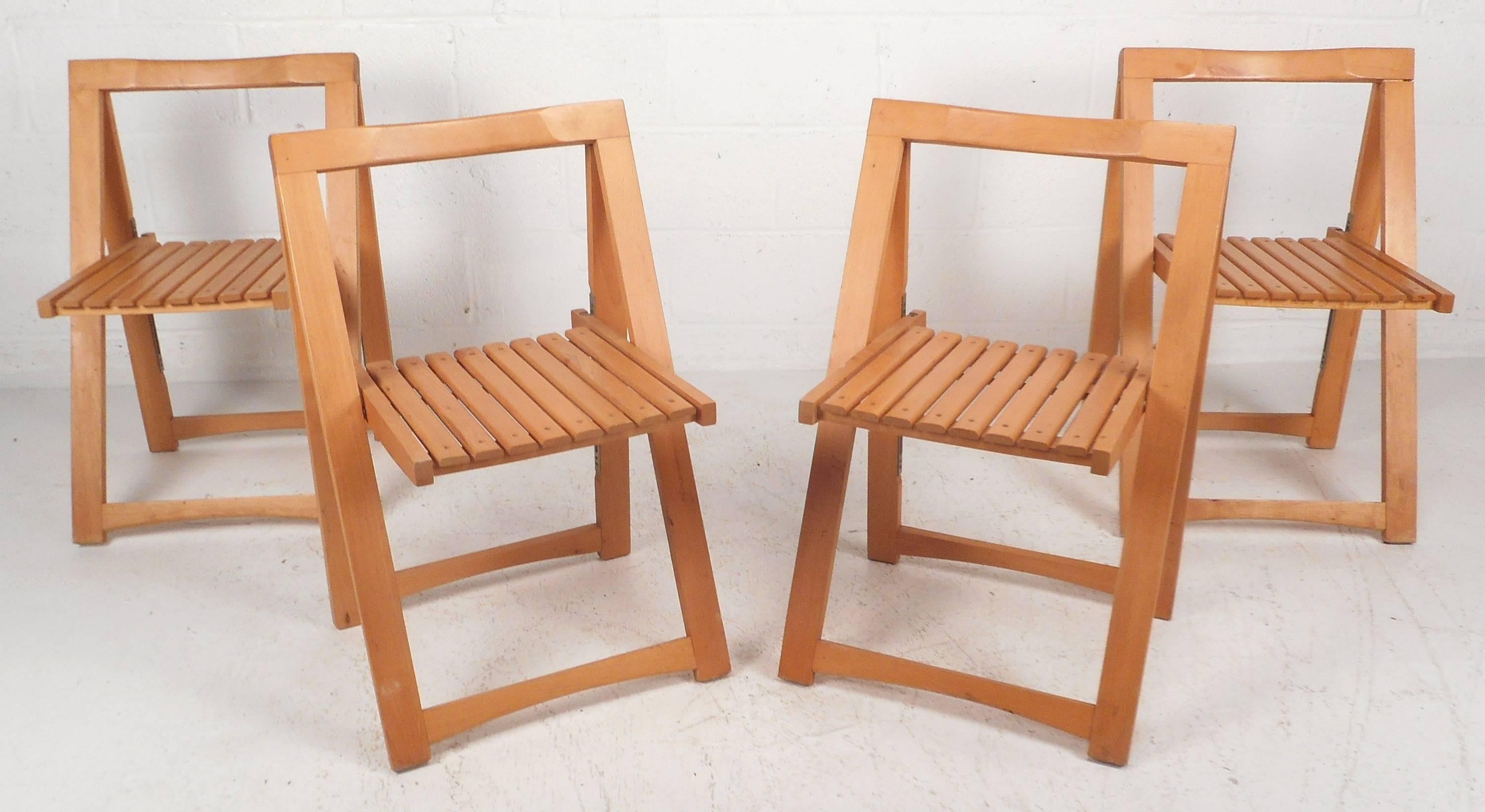 Late 20th Century Mid-Century Modern Compact Drop-Leaf Dining Table with Chairs