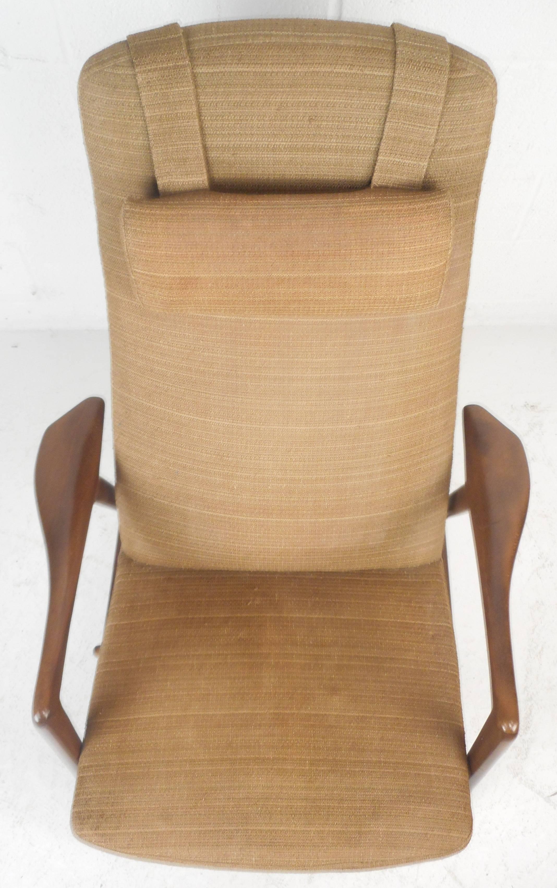 dux chair