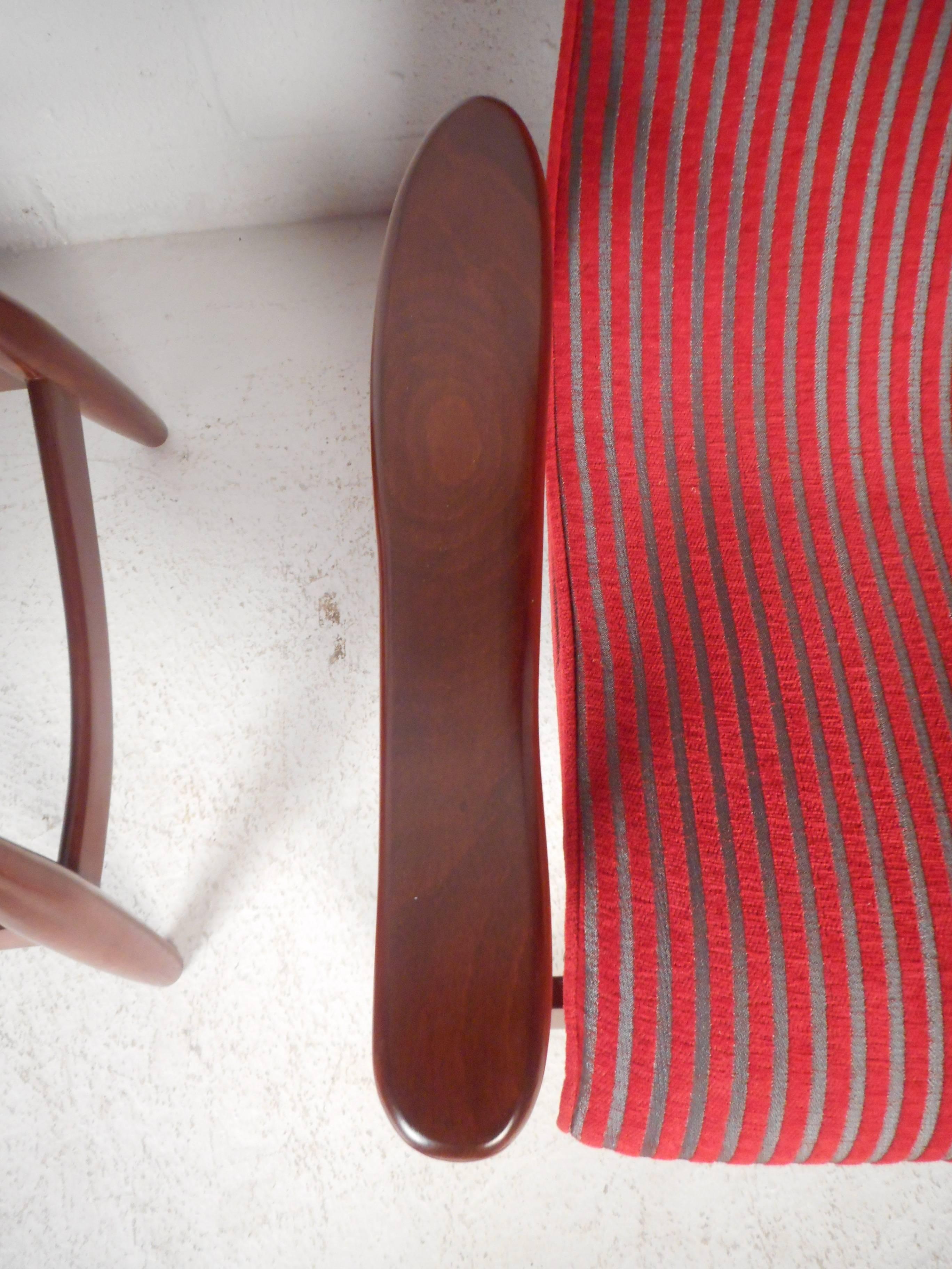 20th Century Pair of Mid-Century Sculpted High Back Walnut Lounge Chairs For Sale