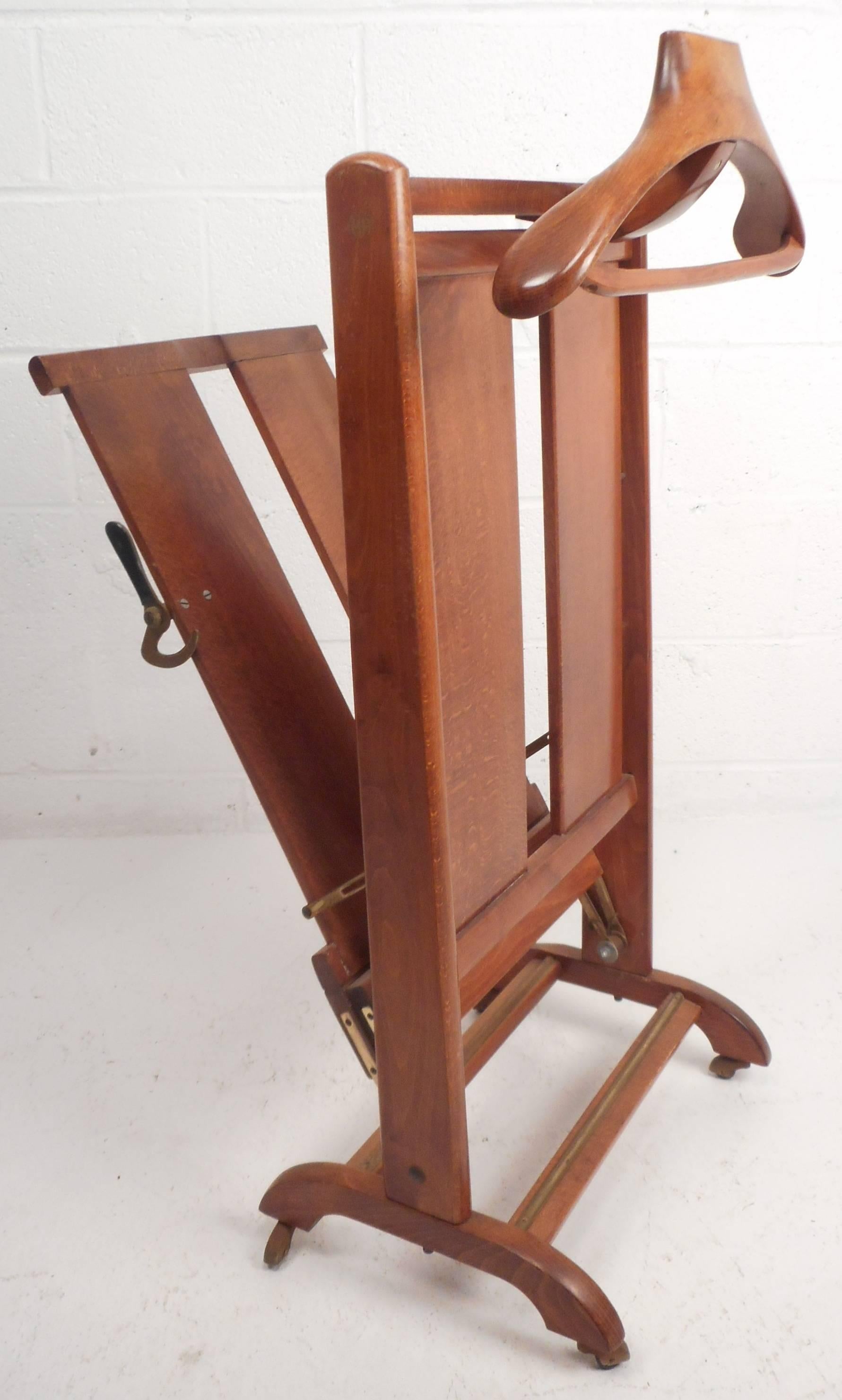 suit stand hanger
