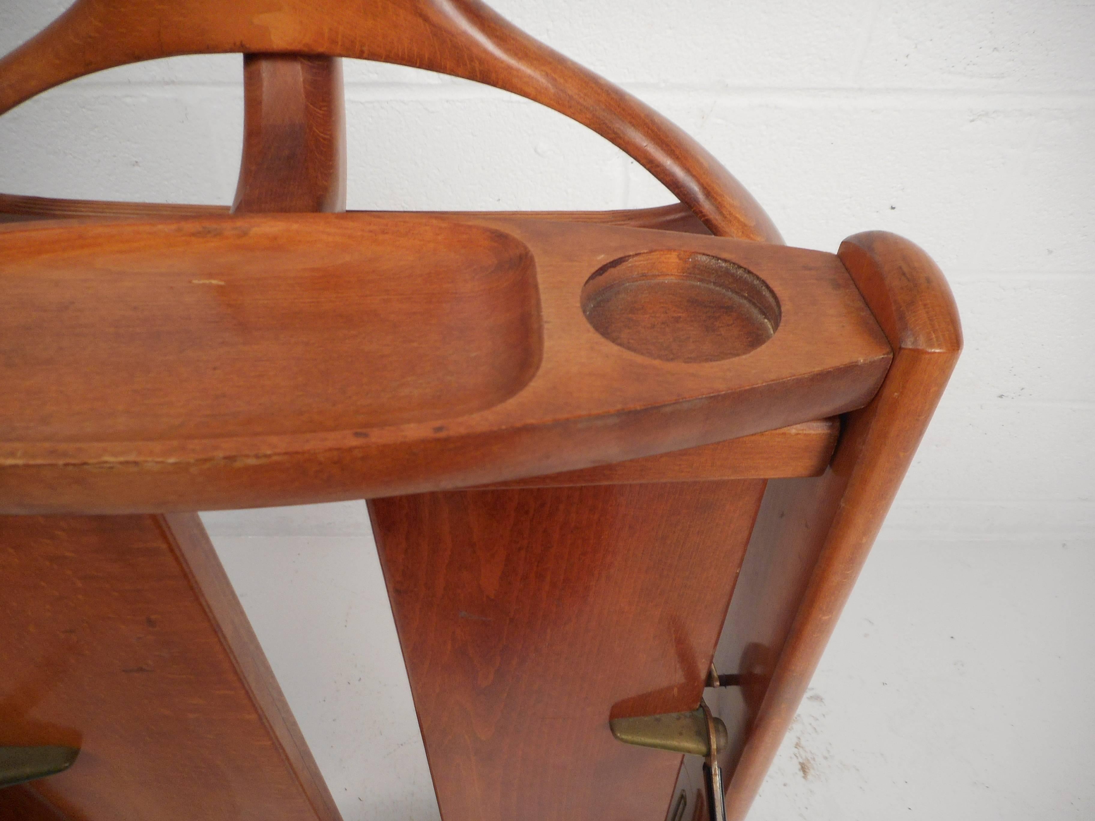 Mid-Century Modern Italian Valet by Henry Hanger 1