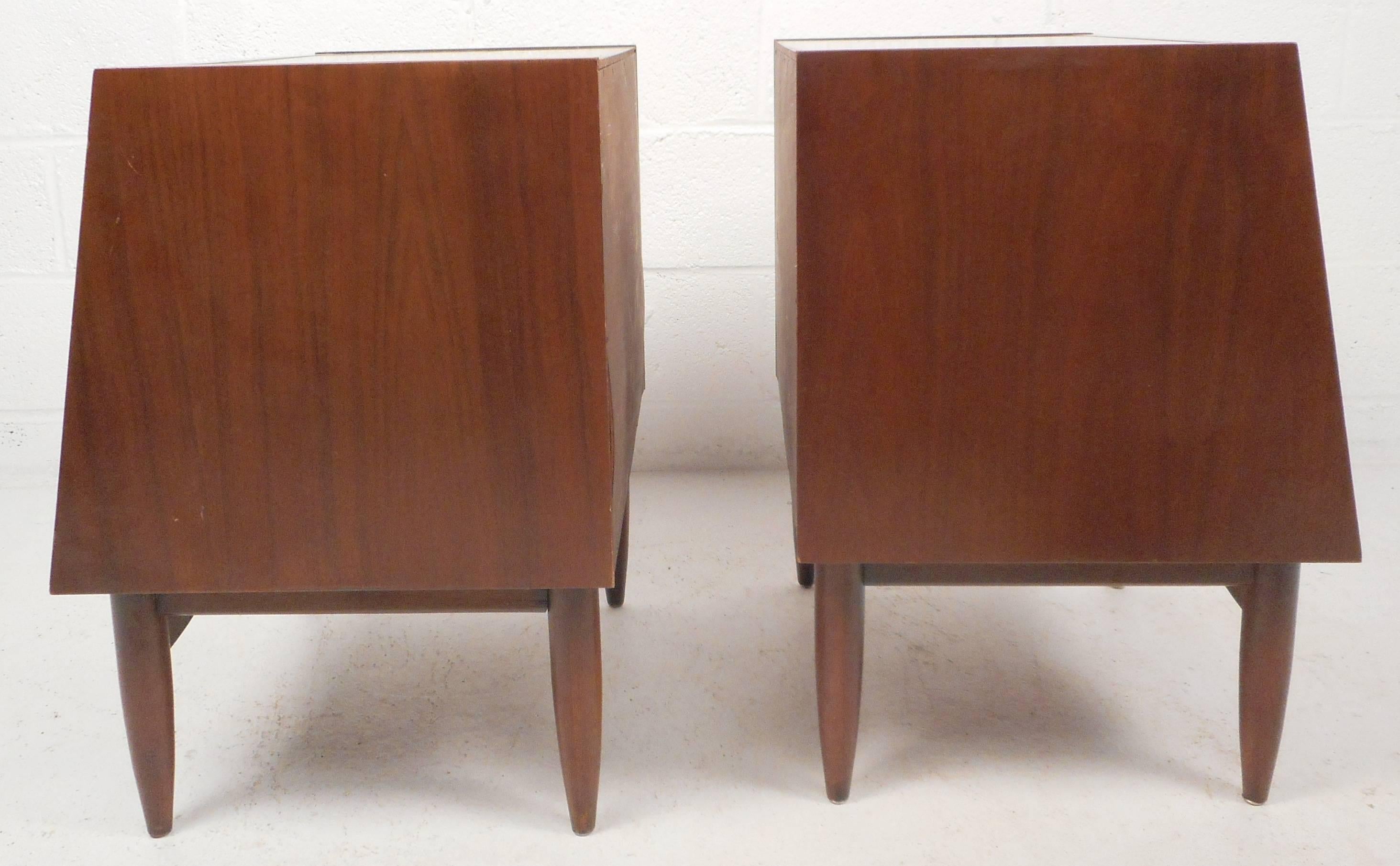 Mid-Century Modern Drop Front Walnut Nightstands In Good Condition In Brooklyn, NY