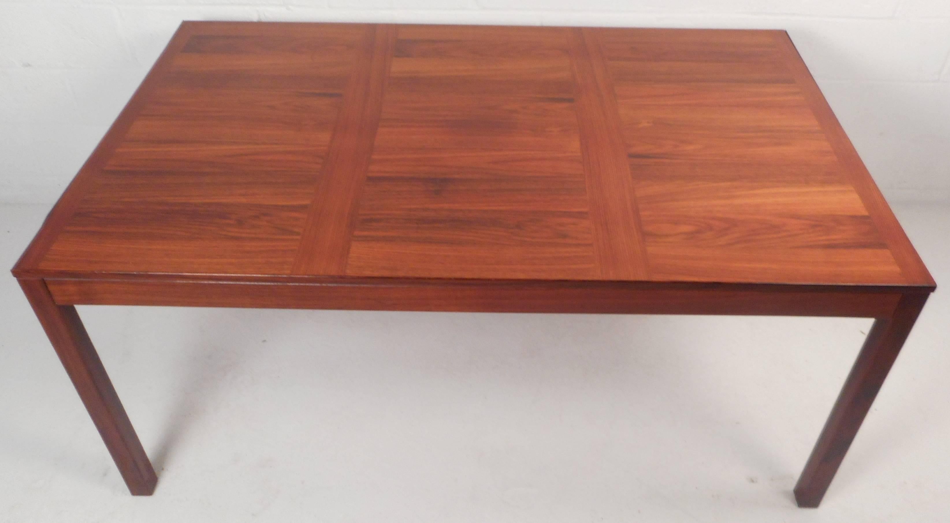 vejle stole mobelfabrik dining table