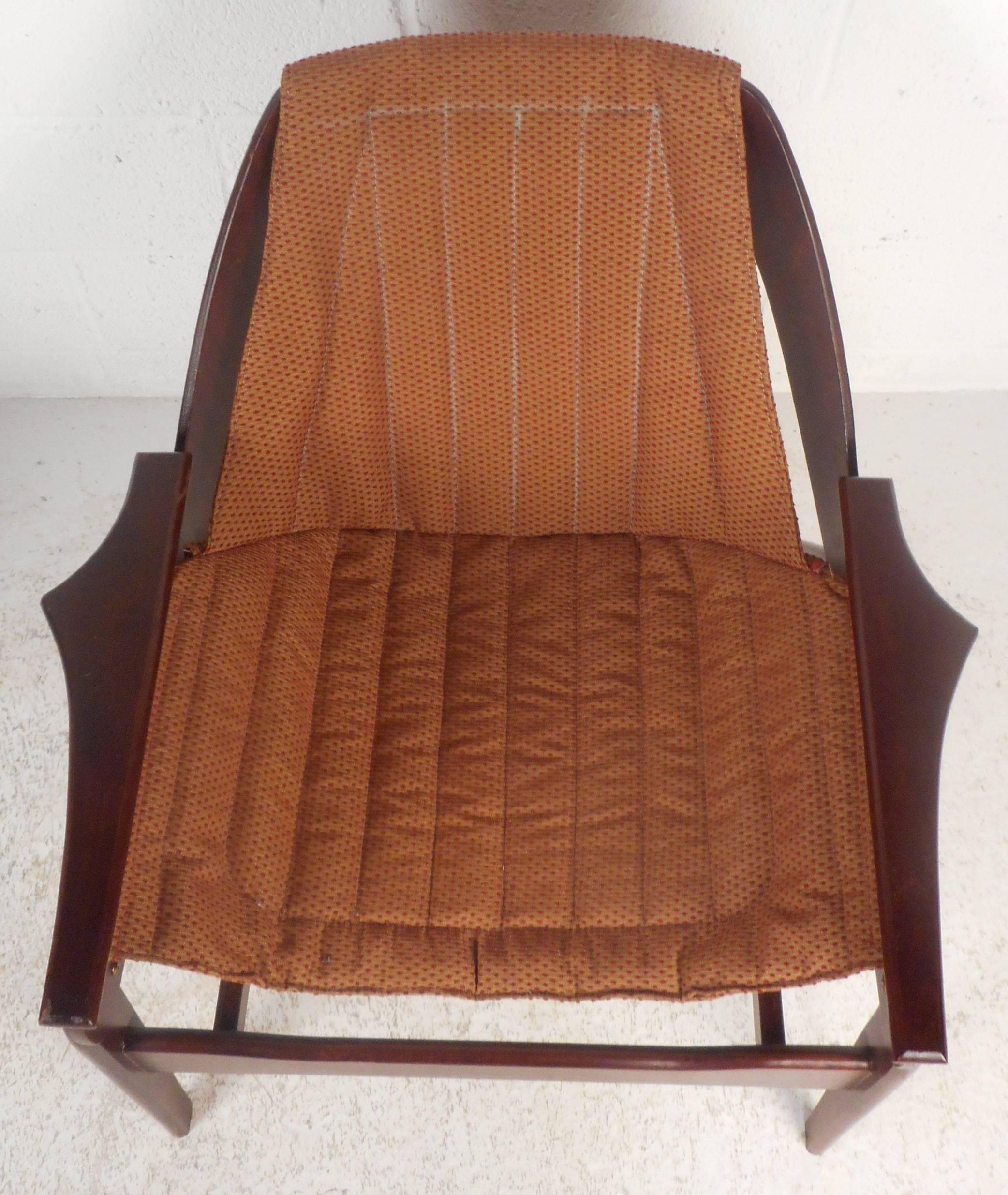 Mid-Century Modern Sling Lounge Chairs by Jerry Johnson In Good Condition In Brooklyn, NY