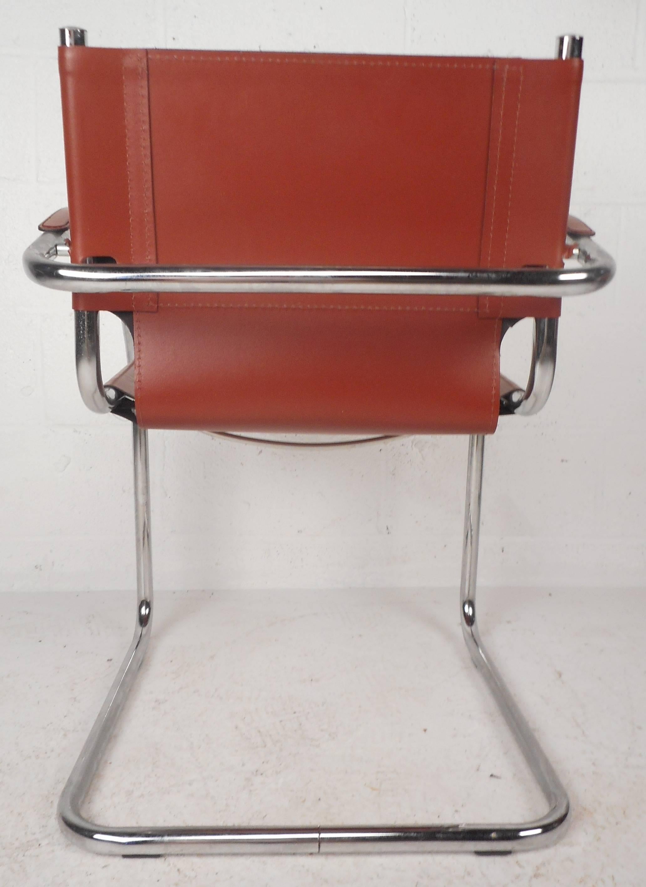 Set of Unique Mid-Century Modern Leather and Chrome Cantilever Dining Chairs In Good Condition In Brooklyn, NY