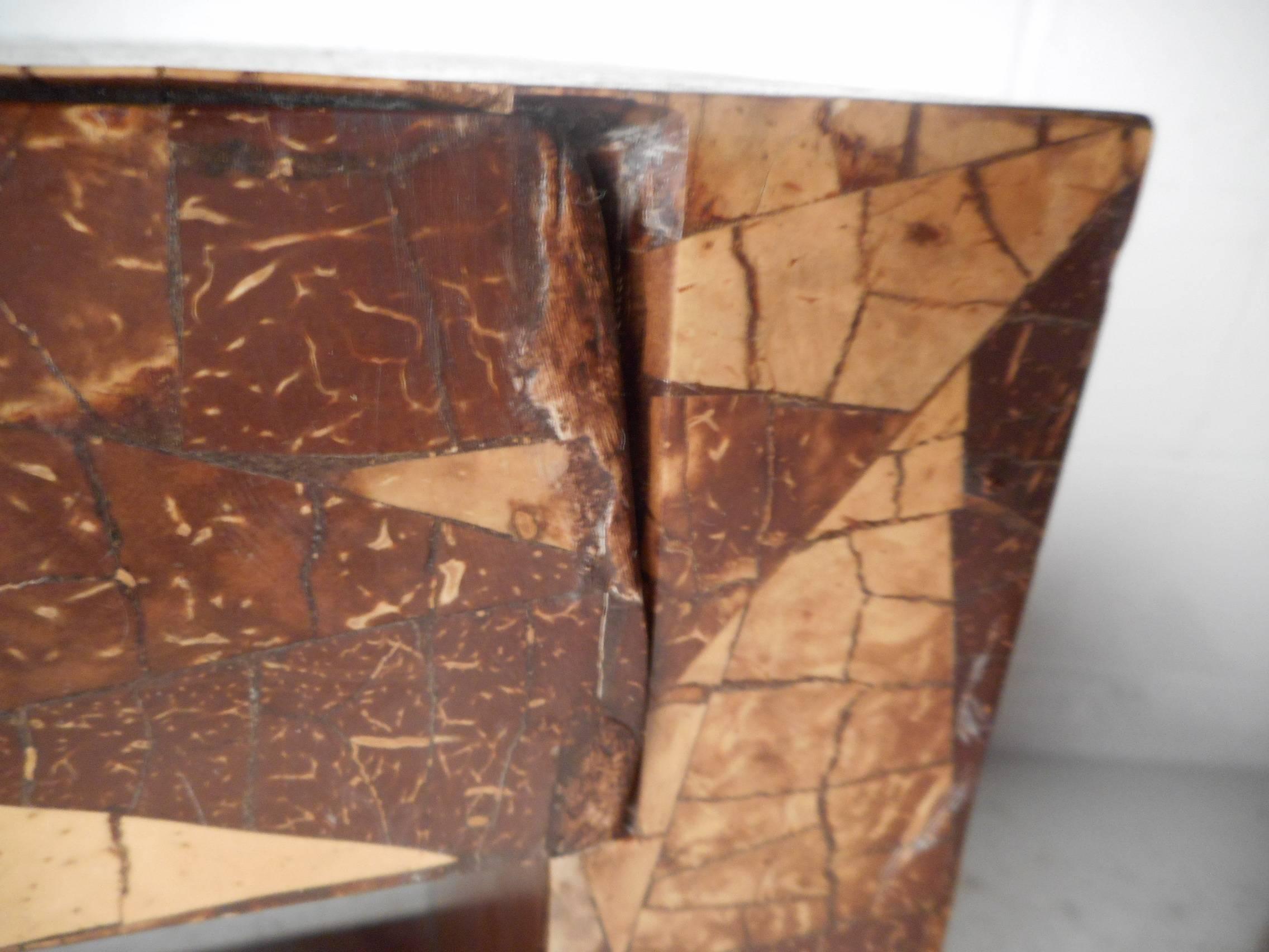 Mid-Century Modern Augousti Style Coconut Shell Inlay End Tables For Sale 5
