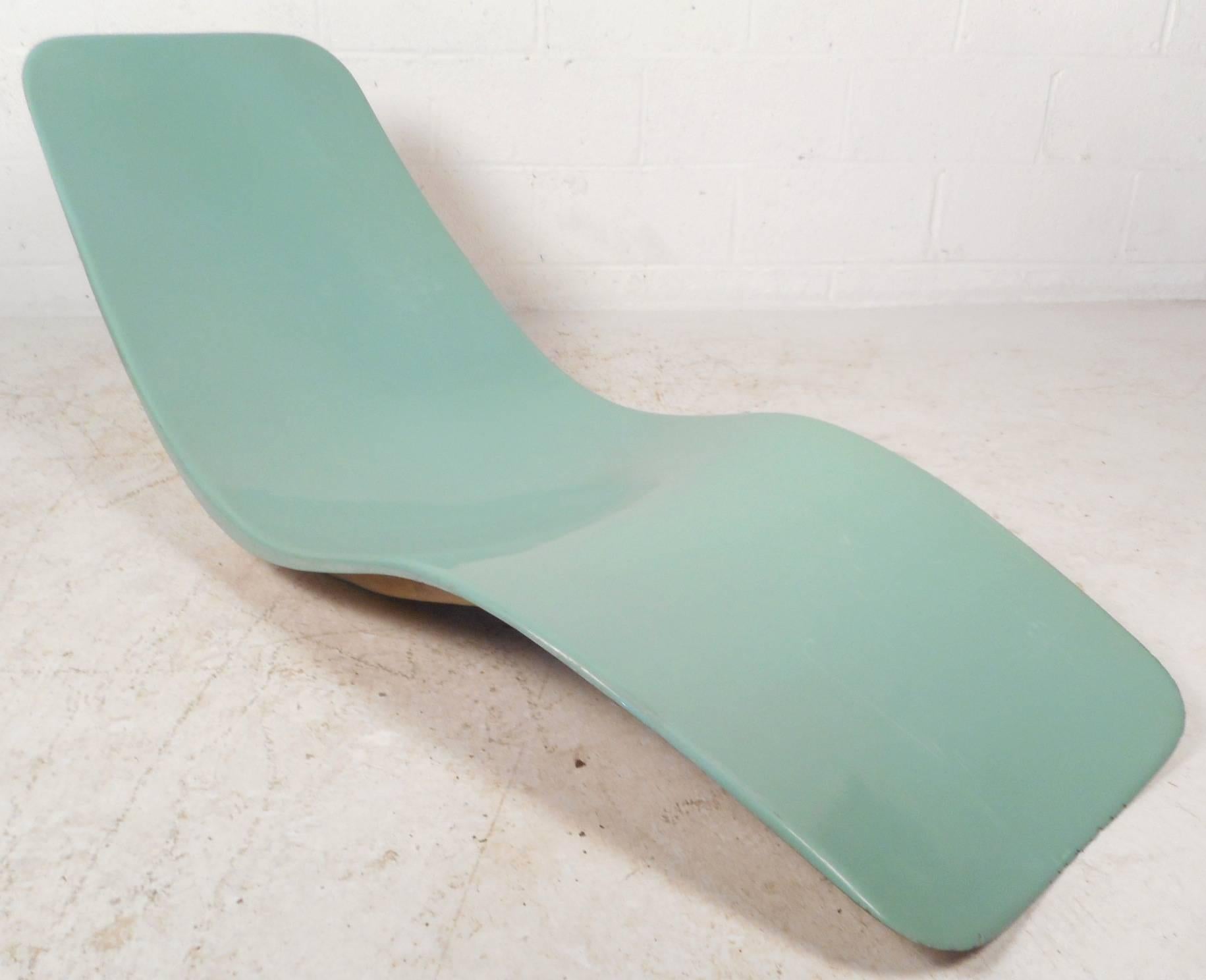 zublena chaise longue