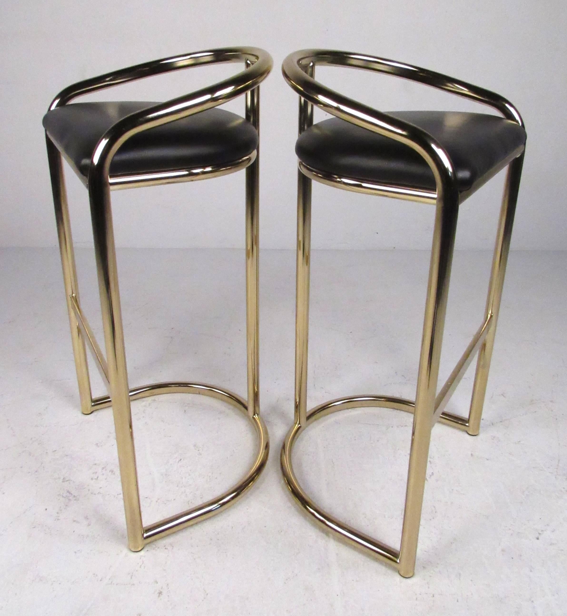 Art Deco Dry Bar and Stools 2