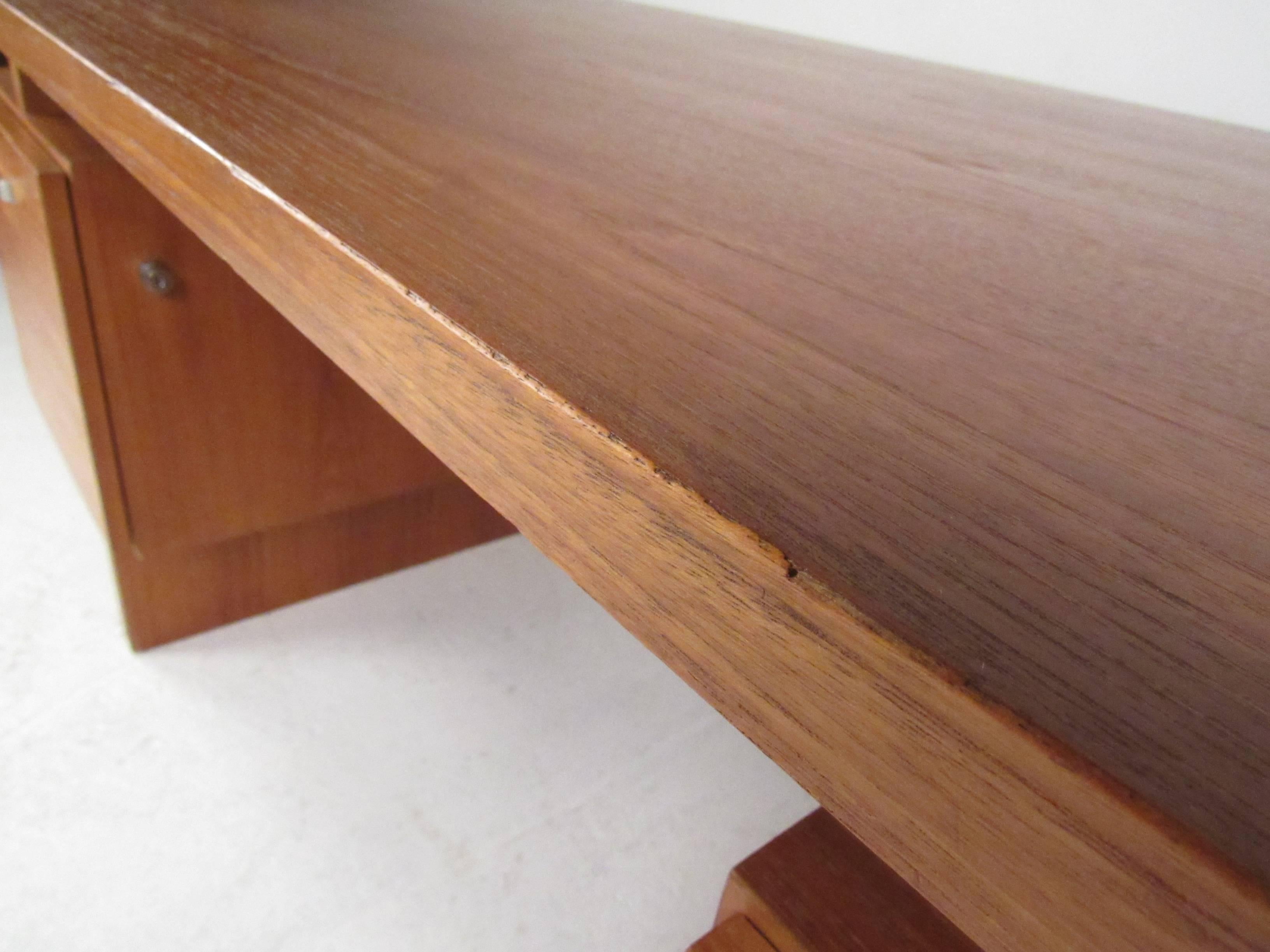 Mid-Century RS Furniture Teak Floating Top Desk 1